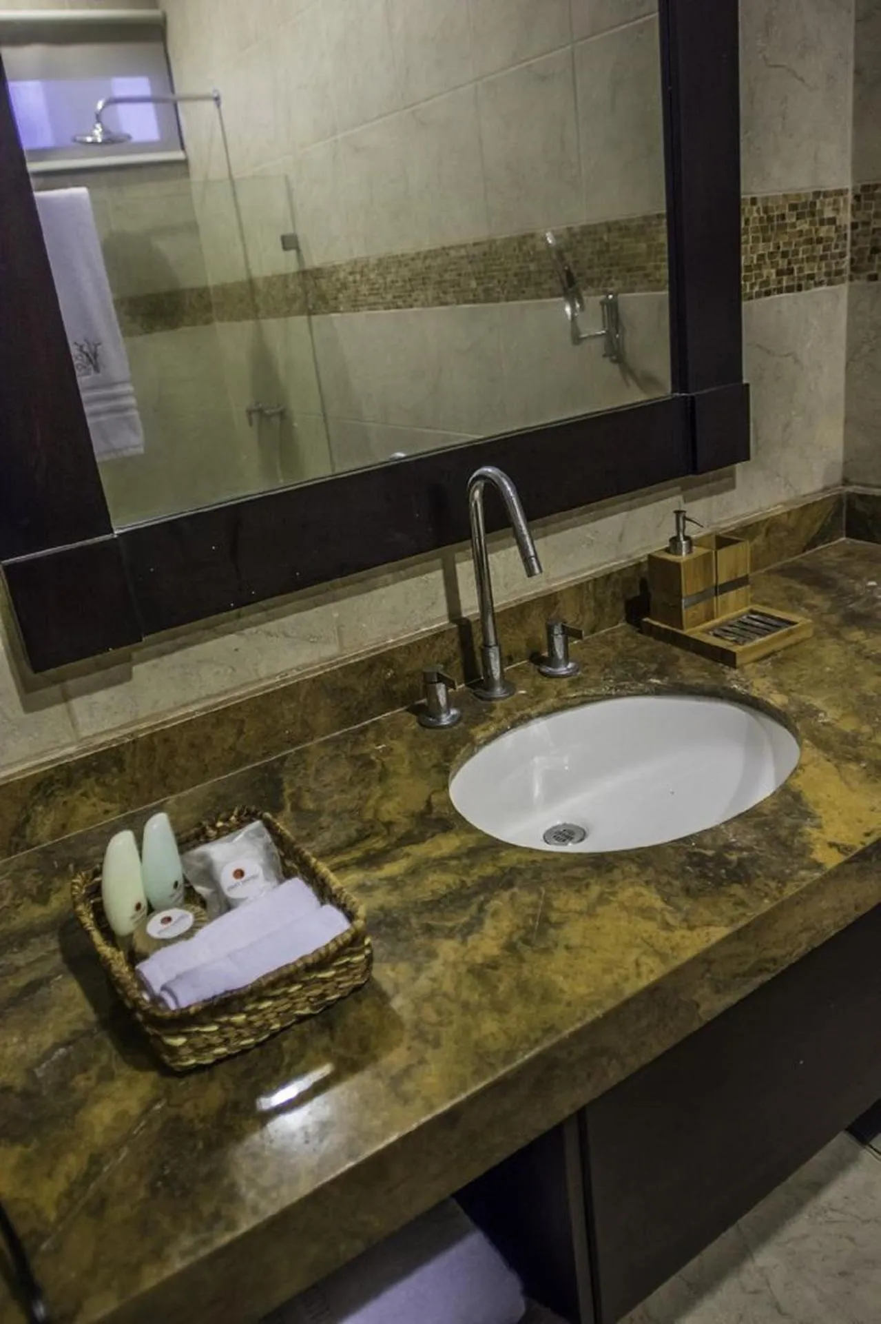 Shower in Palo Santo Galápagos Hotel