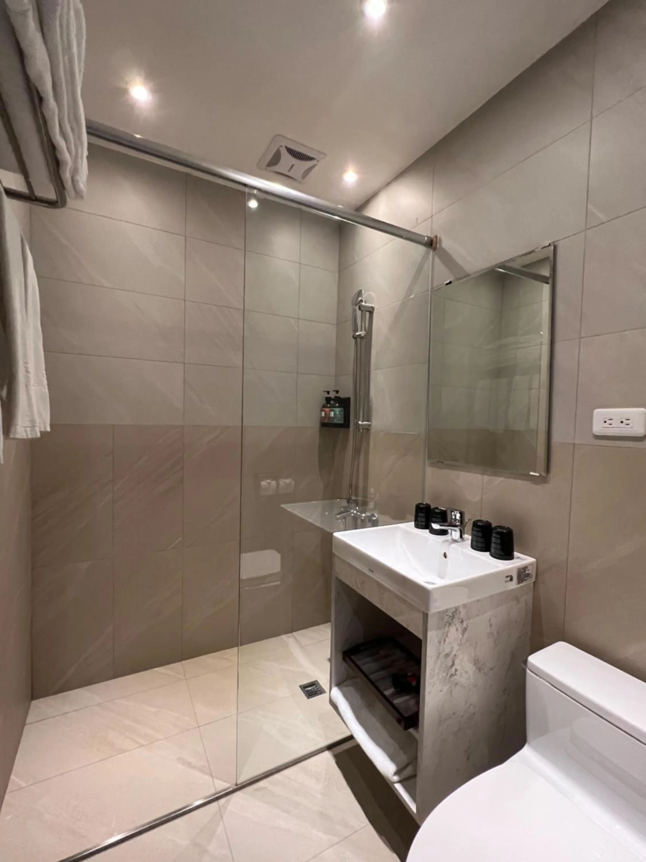 Bathroom in Saint Hostel