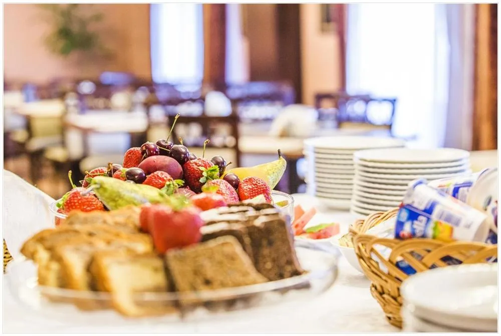 Buffet breakfast in Hotel Polonez