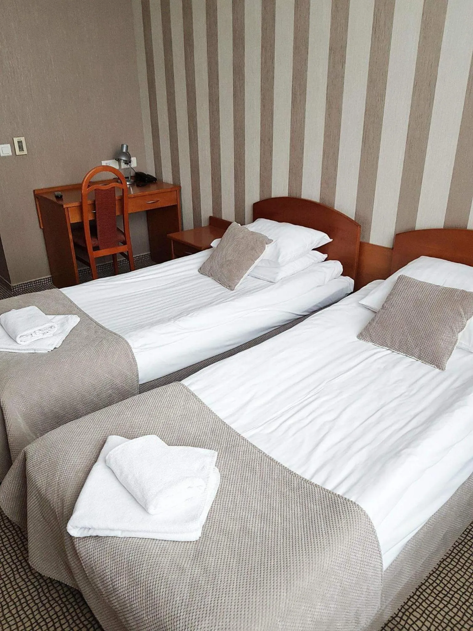 Bed in Hotel Polonez