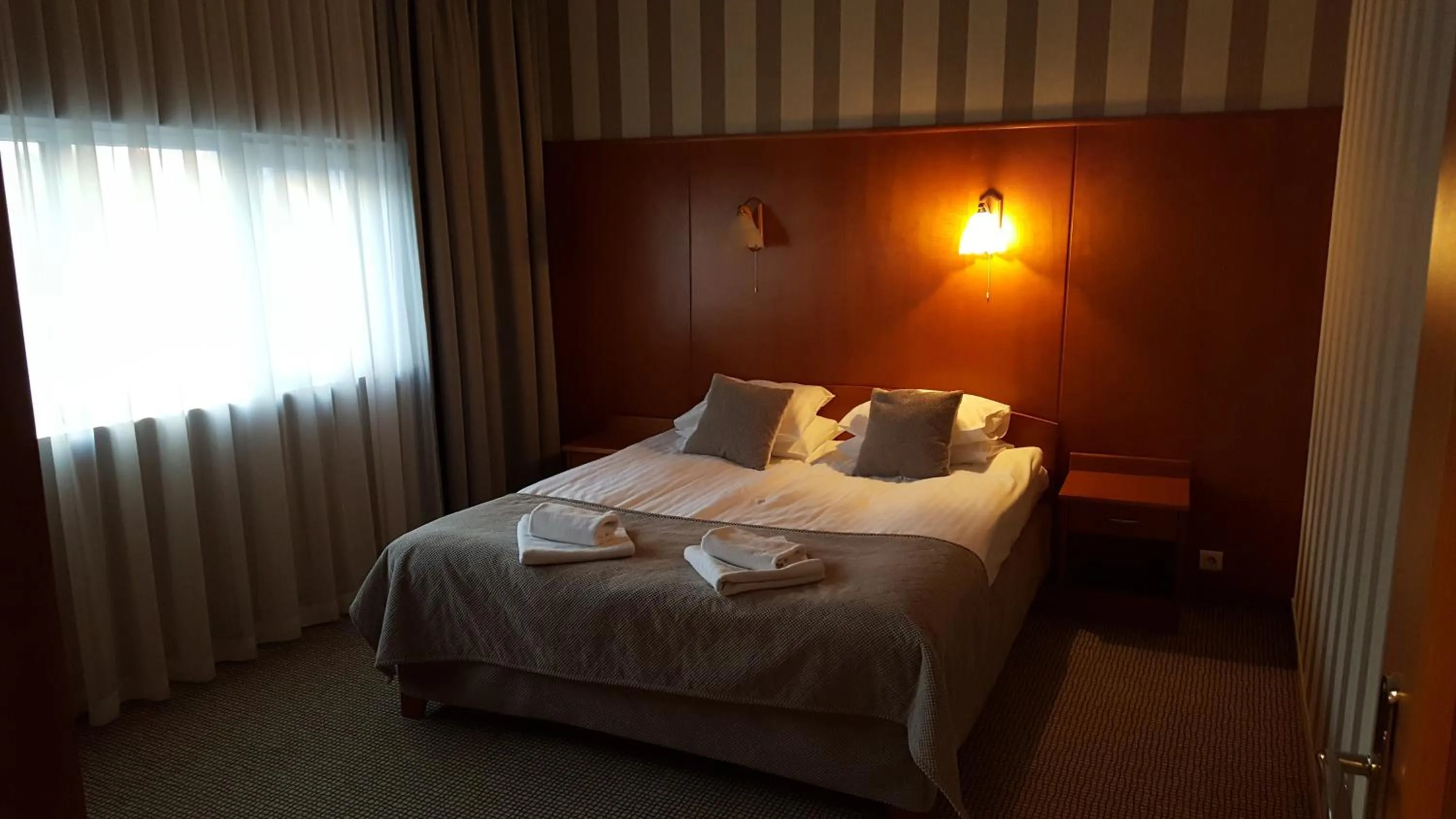 Bed in Hotel Polonez