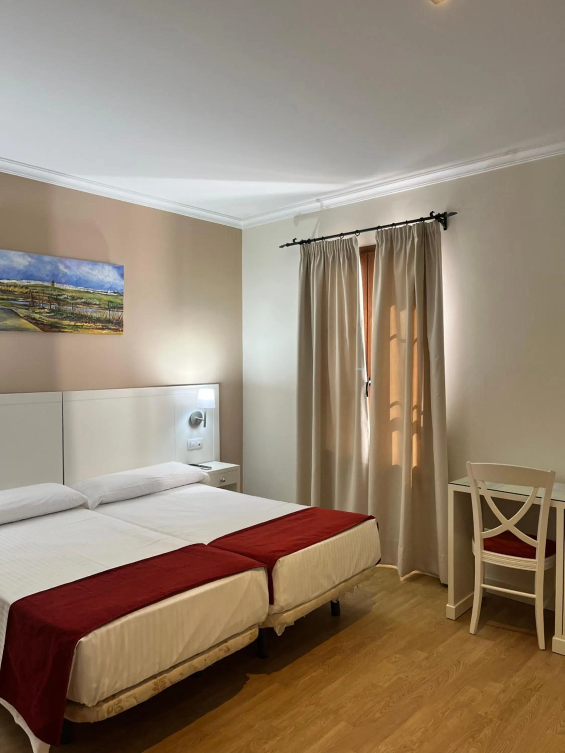 Photo of the whole room, Bed in Hostal Al-Andalus