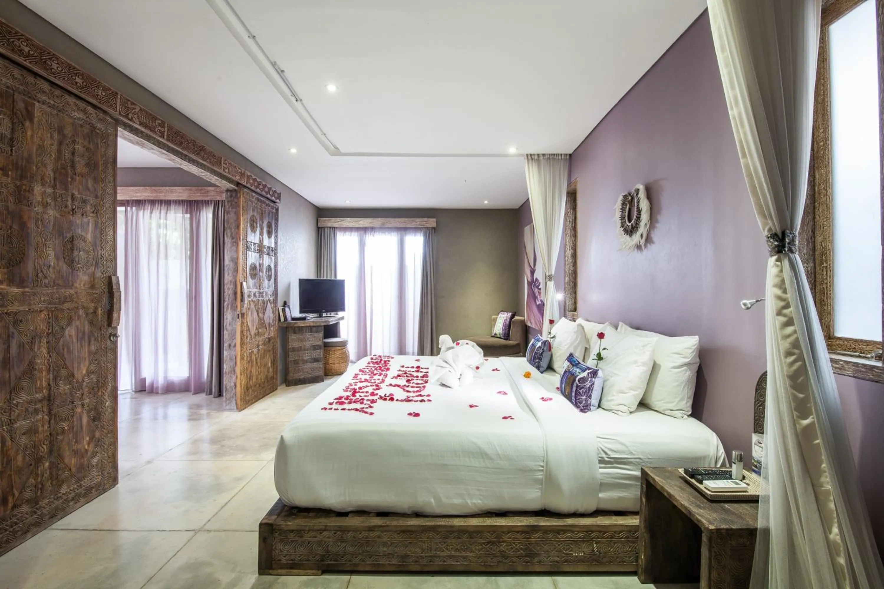 Bedroom, Bed in Blue Karma Dijiwa Seminyak