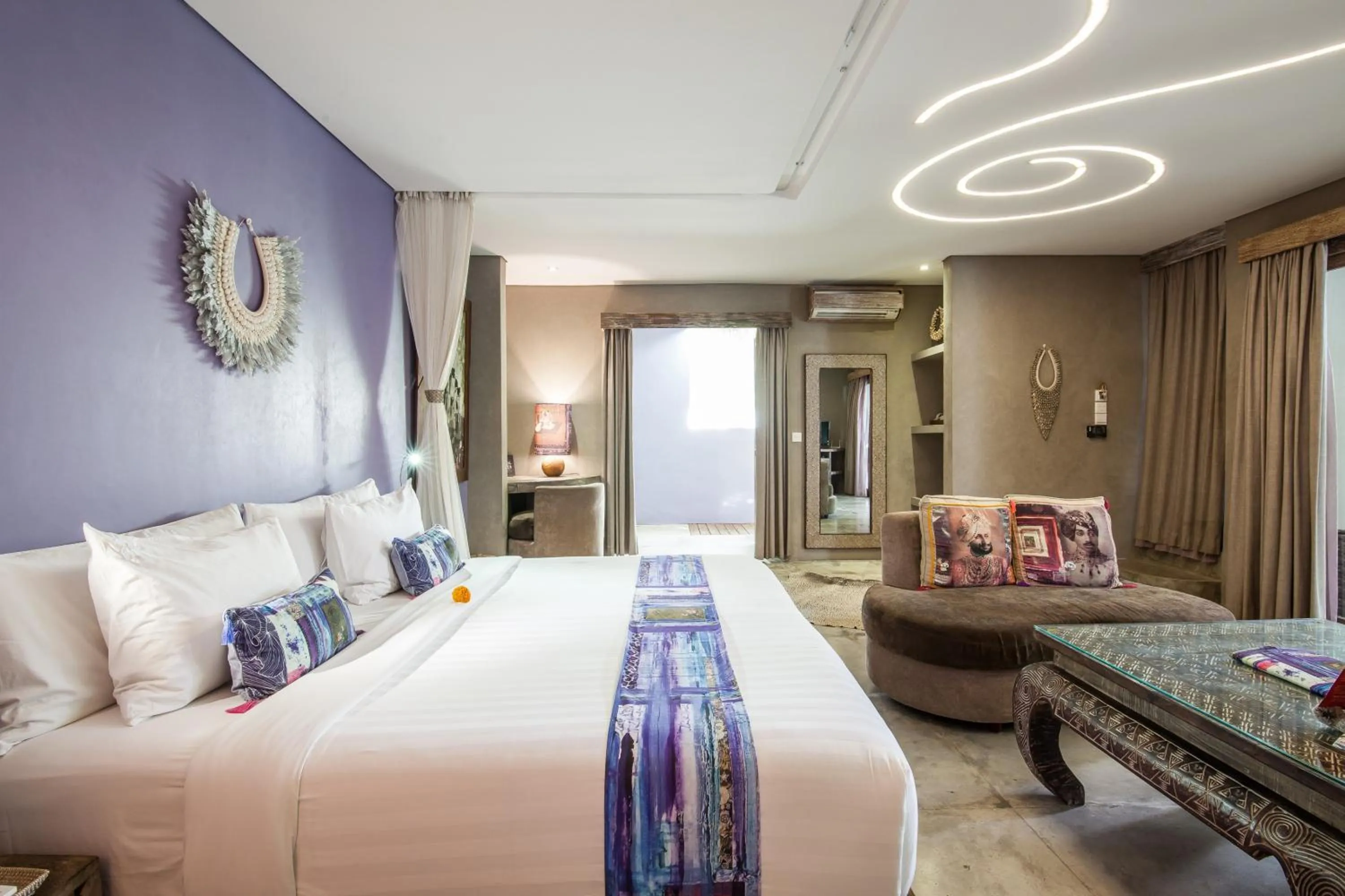 Bedroom, Bed in Blue Karma Dijiwa Seminyak