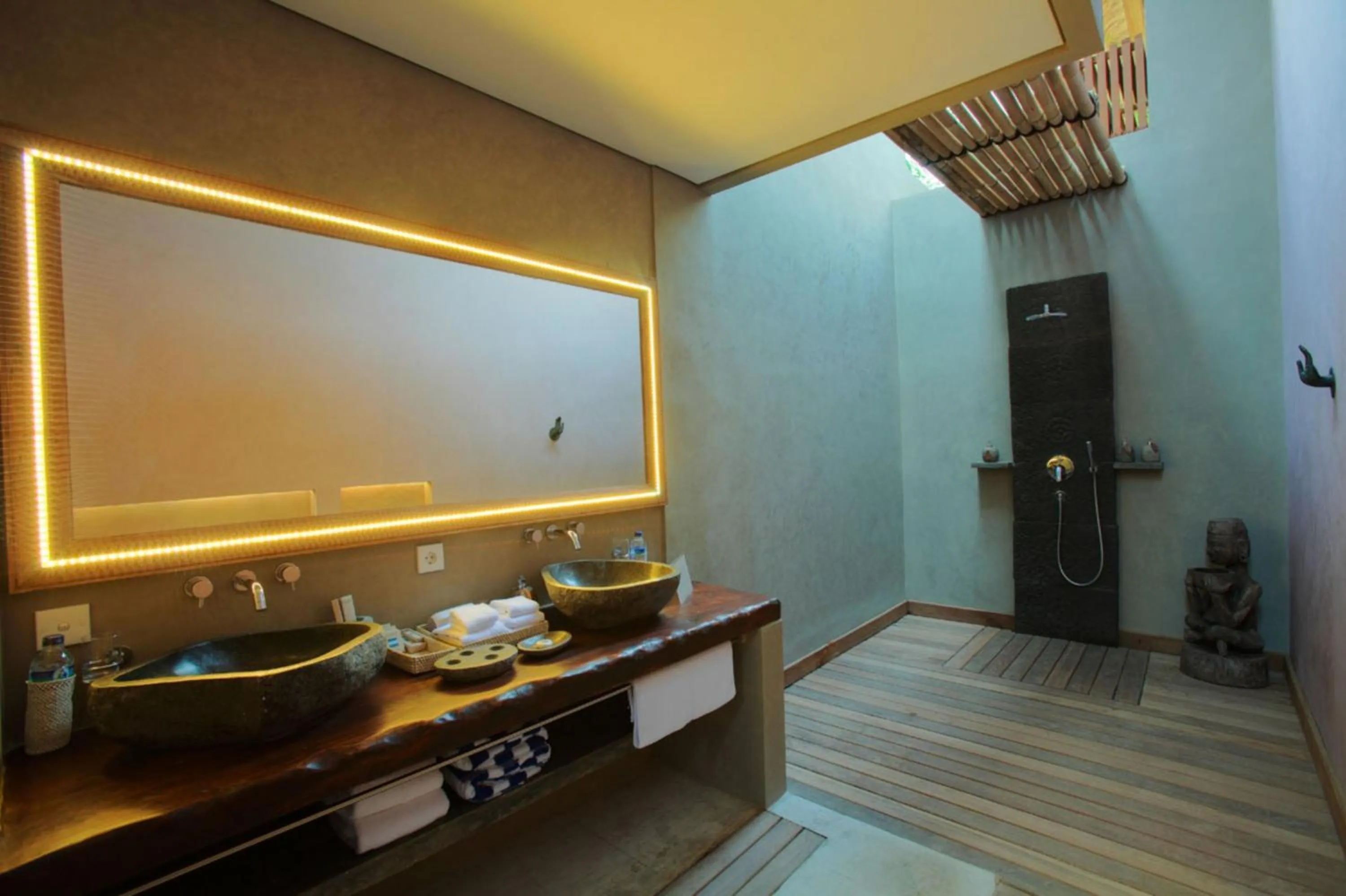 Bathroom in Blue Karma Dijiwa Seminyak