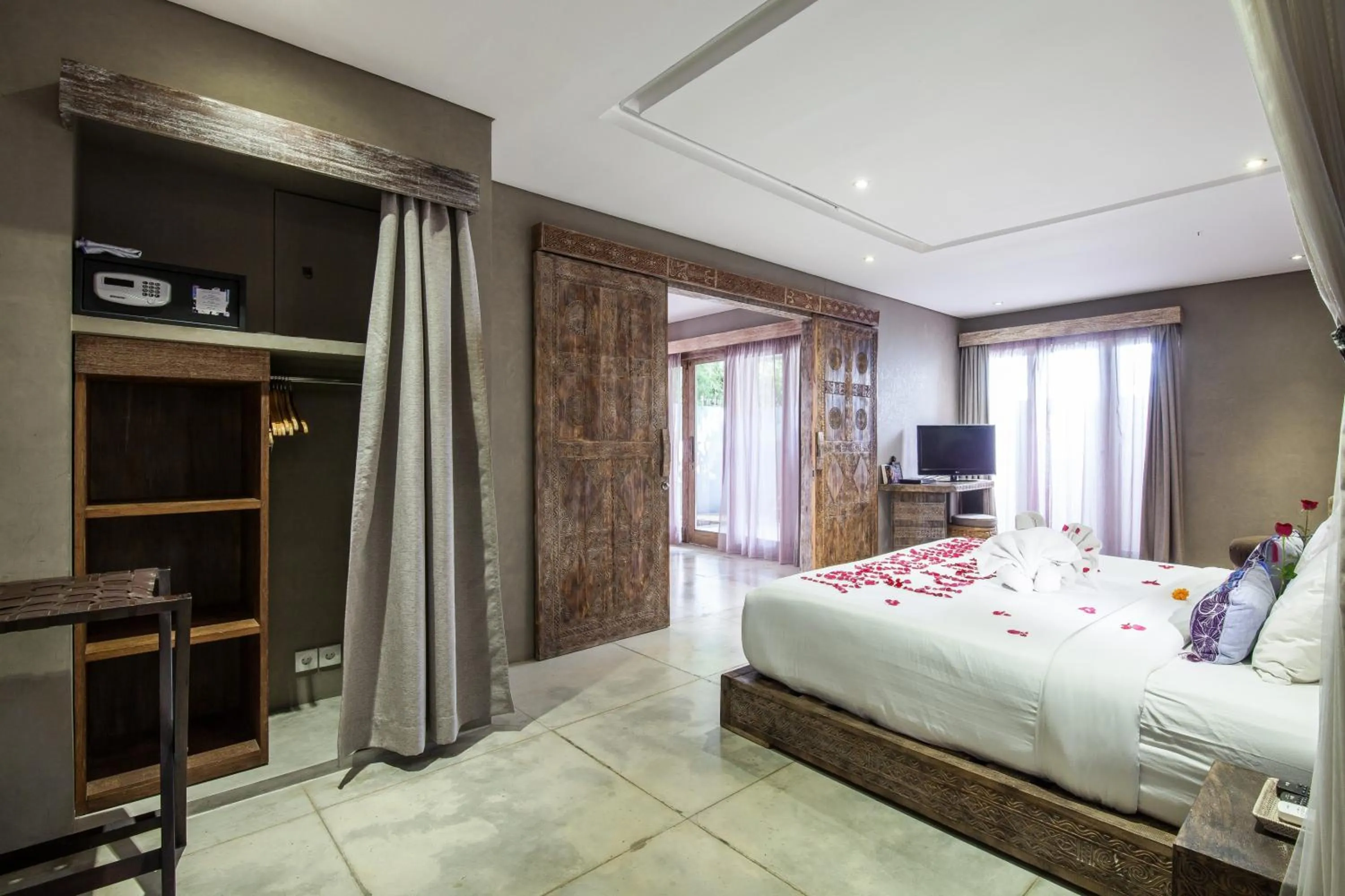 Bed in Blue Karma Dijiwa Seminyak