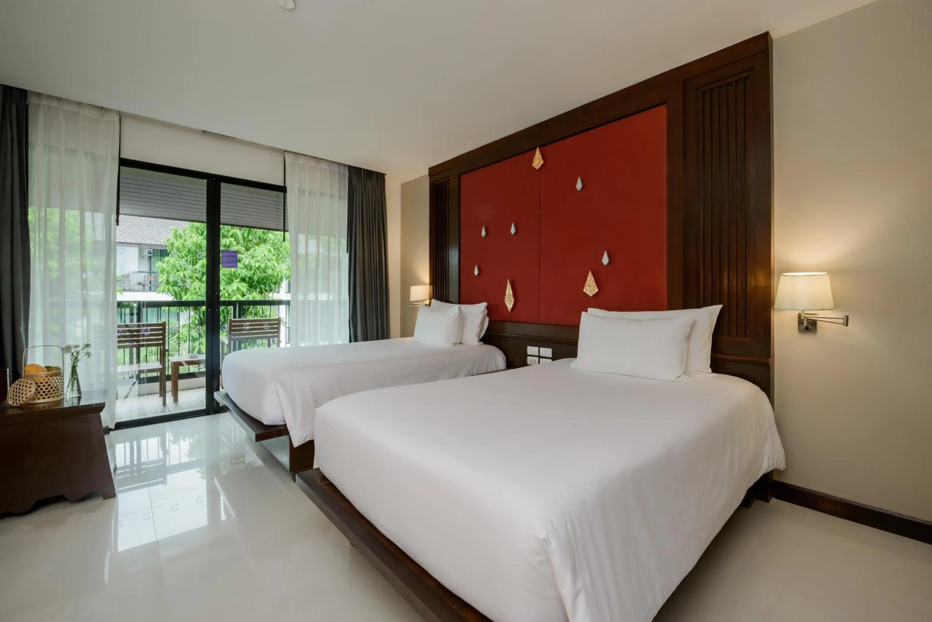 Bed in Centara Anda Dhevi Resort & Spa Krabi