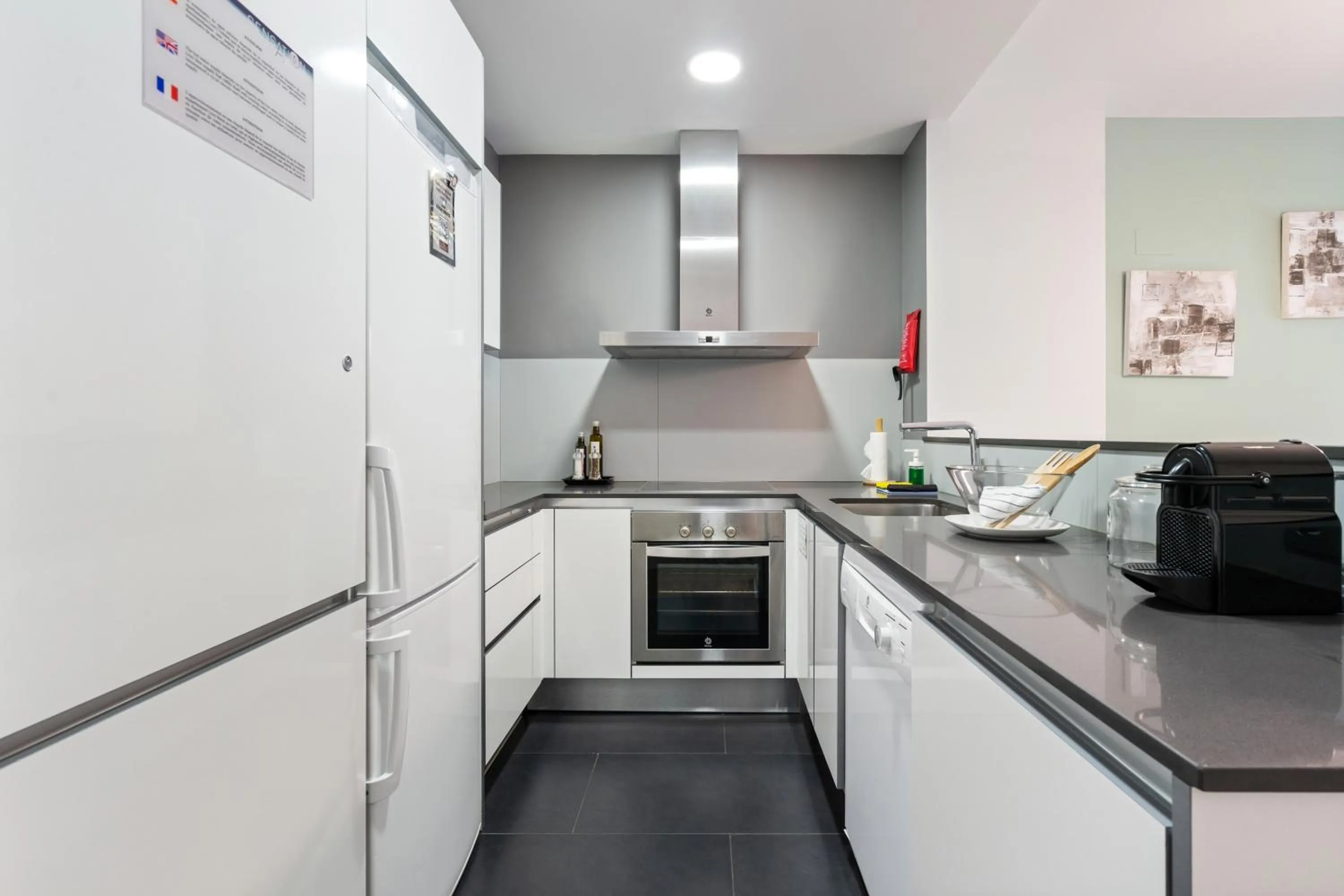 Kitchen or kitchenette in Sensation Sagrada Familia