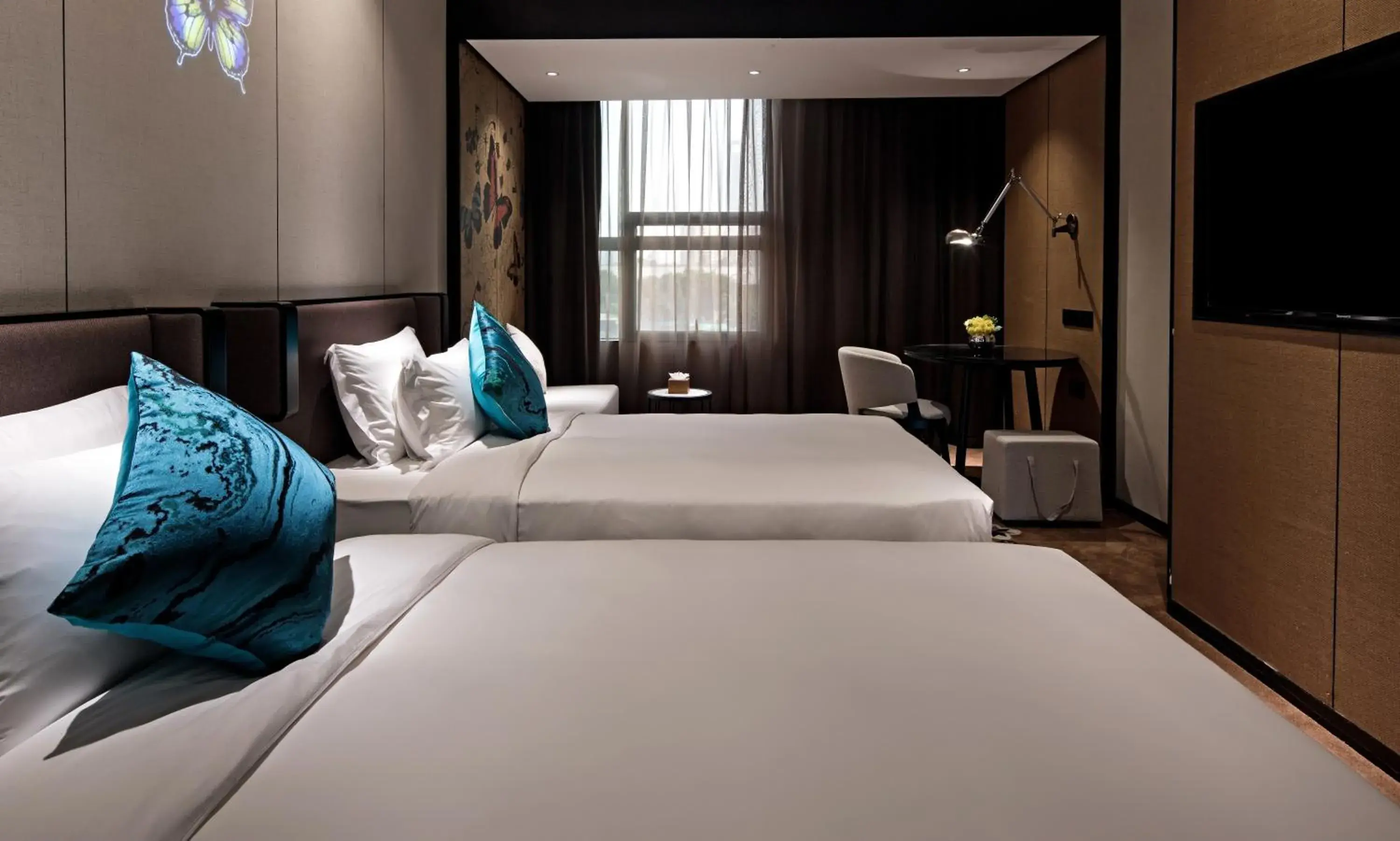 Superior Twin Room in Paco Hotel Chebeinan Metro Guanghzou-Free Shuttle Bus For Canton Fair Superior Twin Room in Paco Hotel Chebeinan Metro Guanghzou-Free Shuttle Bus For Canton Fair