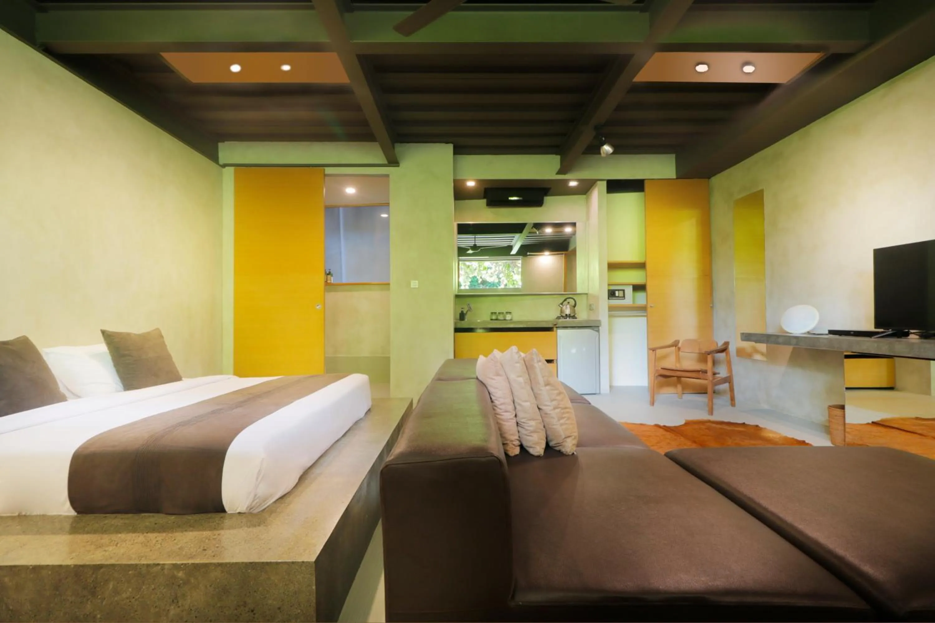 Photo of the whole room, Bed in Clio Apartment