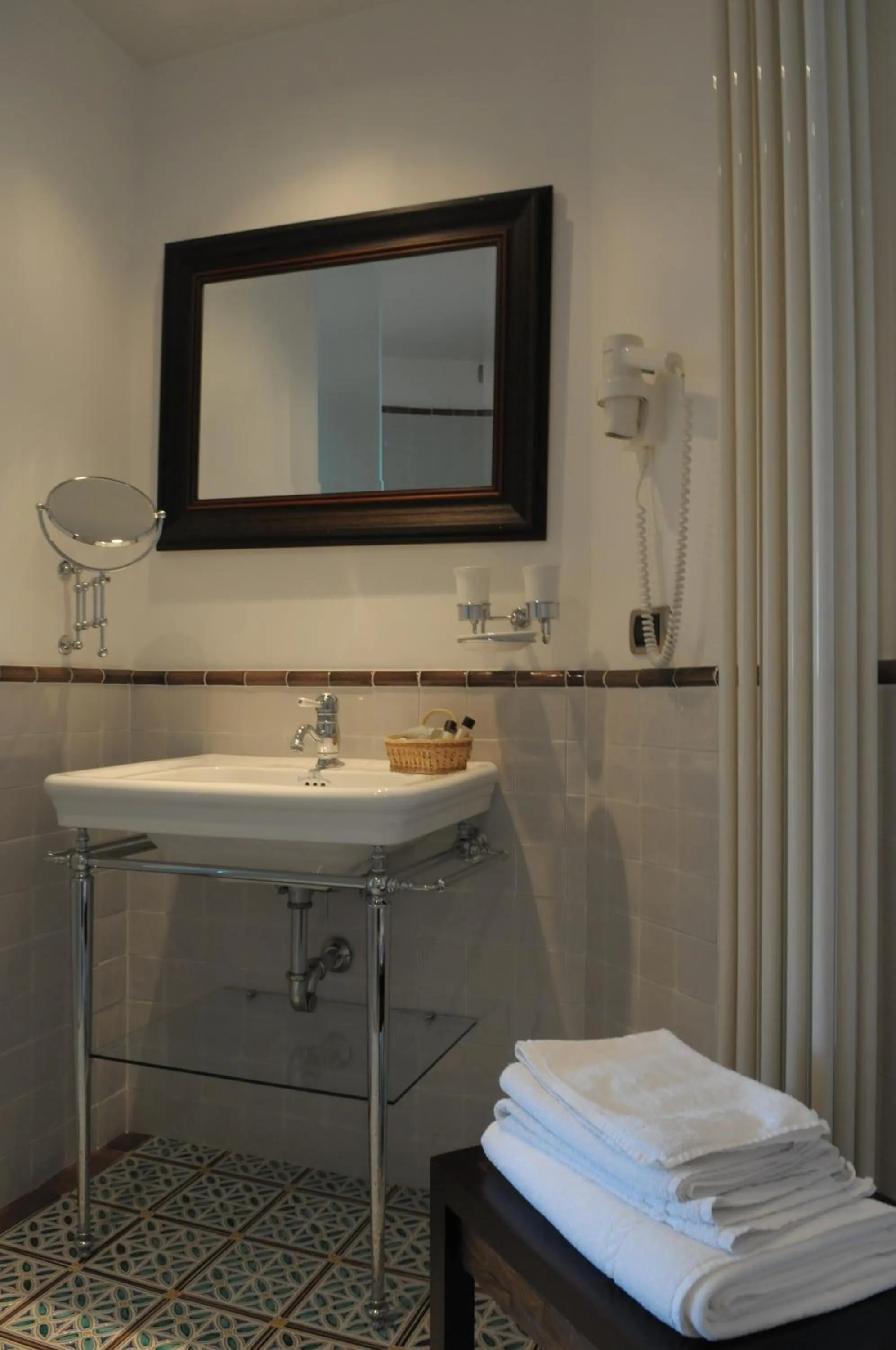 Shower in Villa Poseidon -Boutique Hotel-