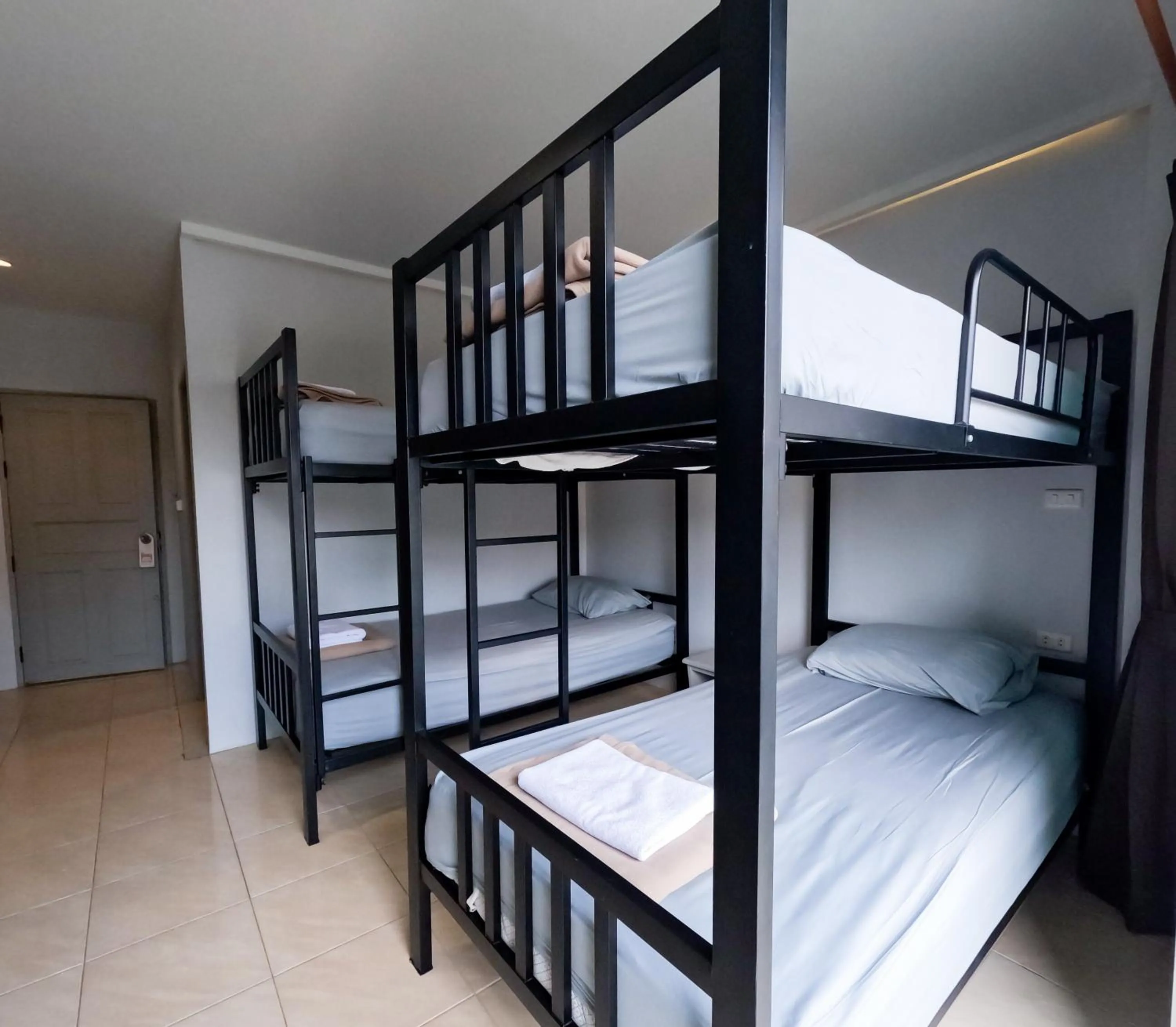 bunk bed, Bed in Chaweng Terrace