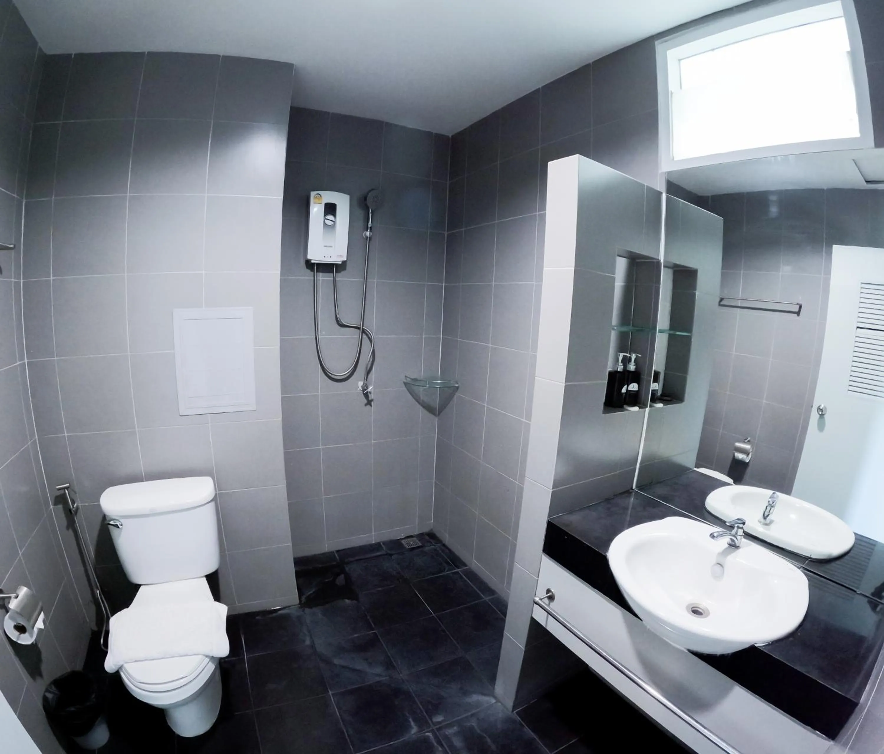 Bathroom in Chaweng Terrace