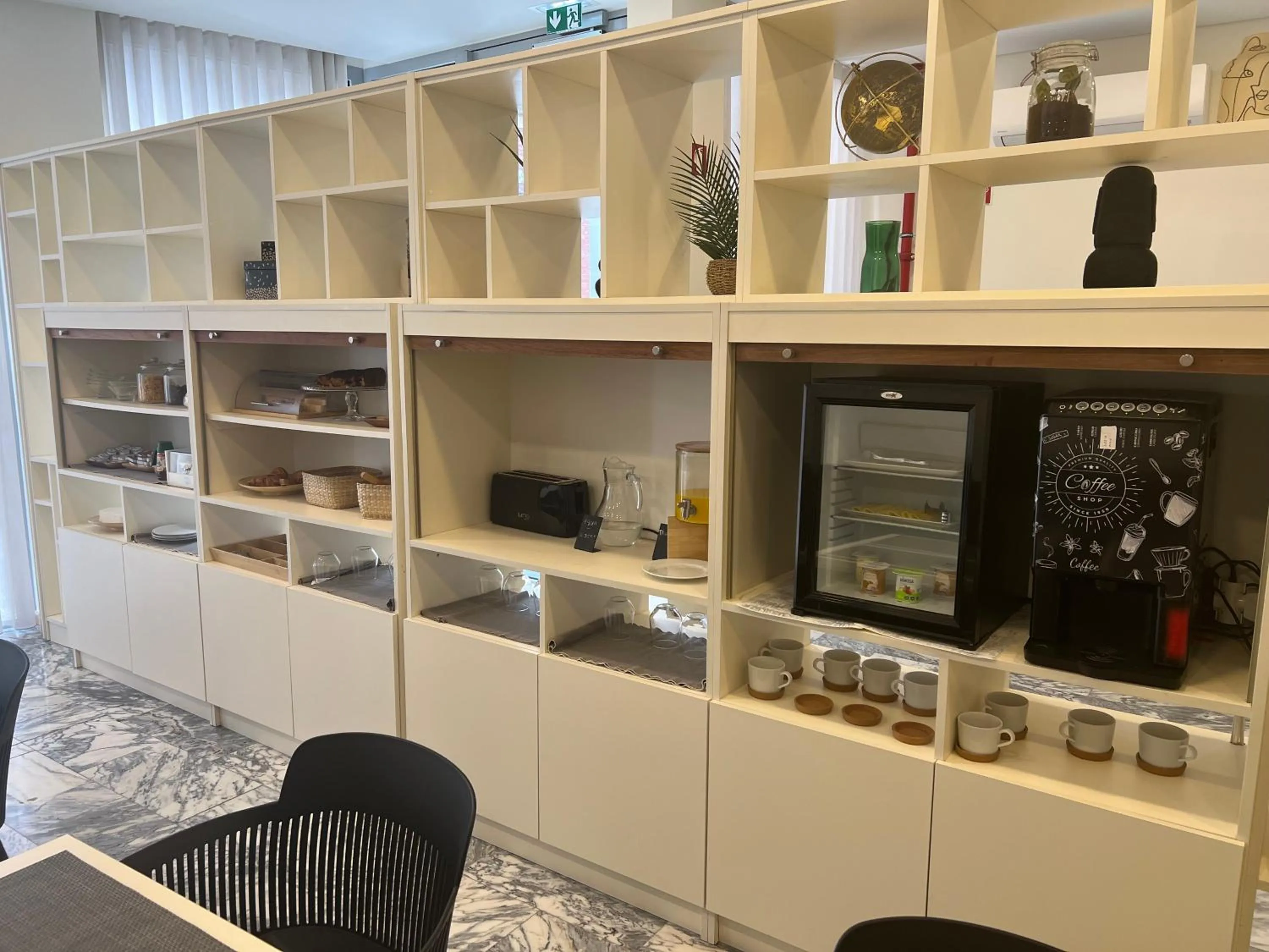 Breakfast in Hotel Areosa