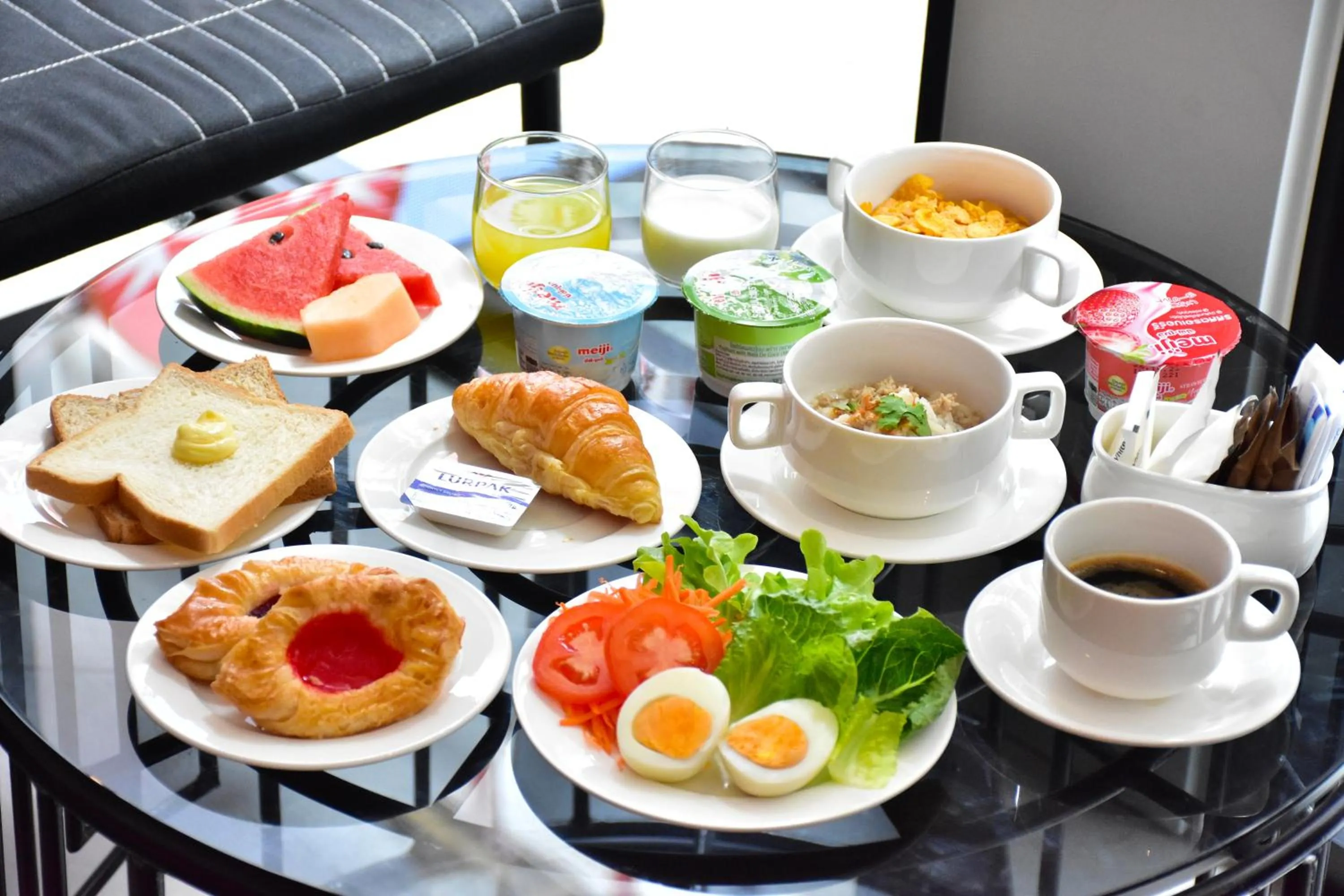 Breakfast in Vib Best Western Sanam Pao