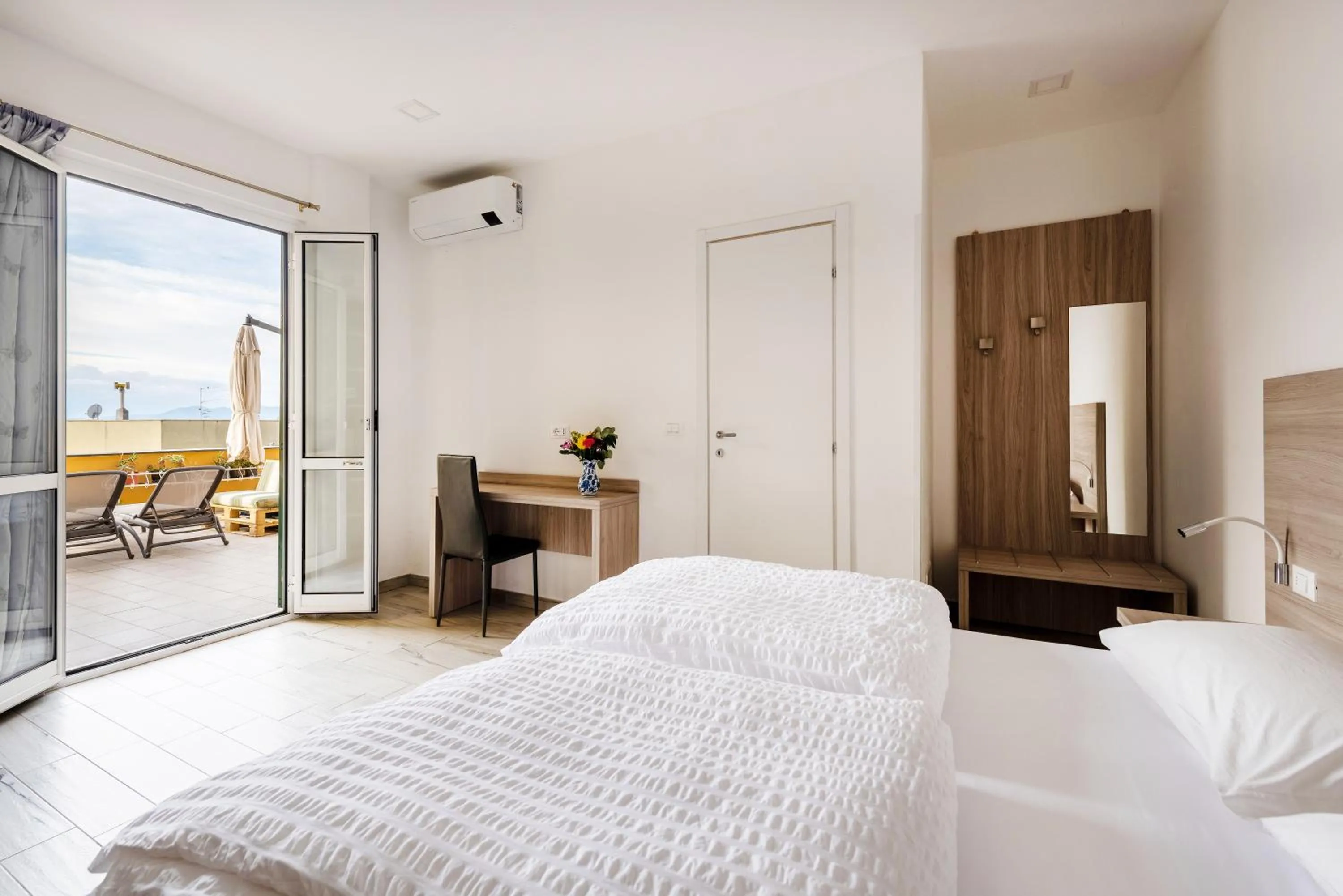 Bed in Hotel Deutsche Familien