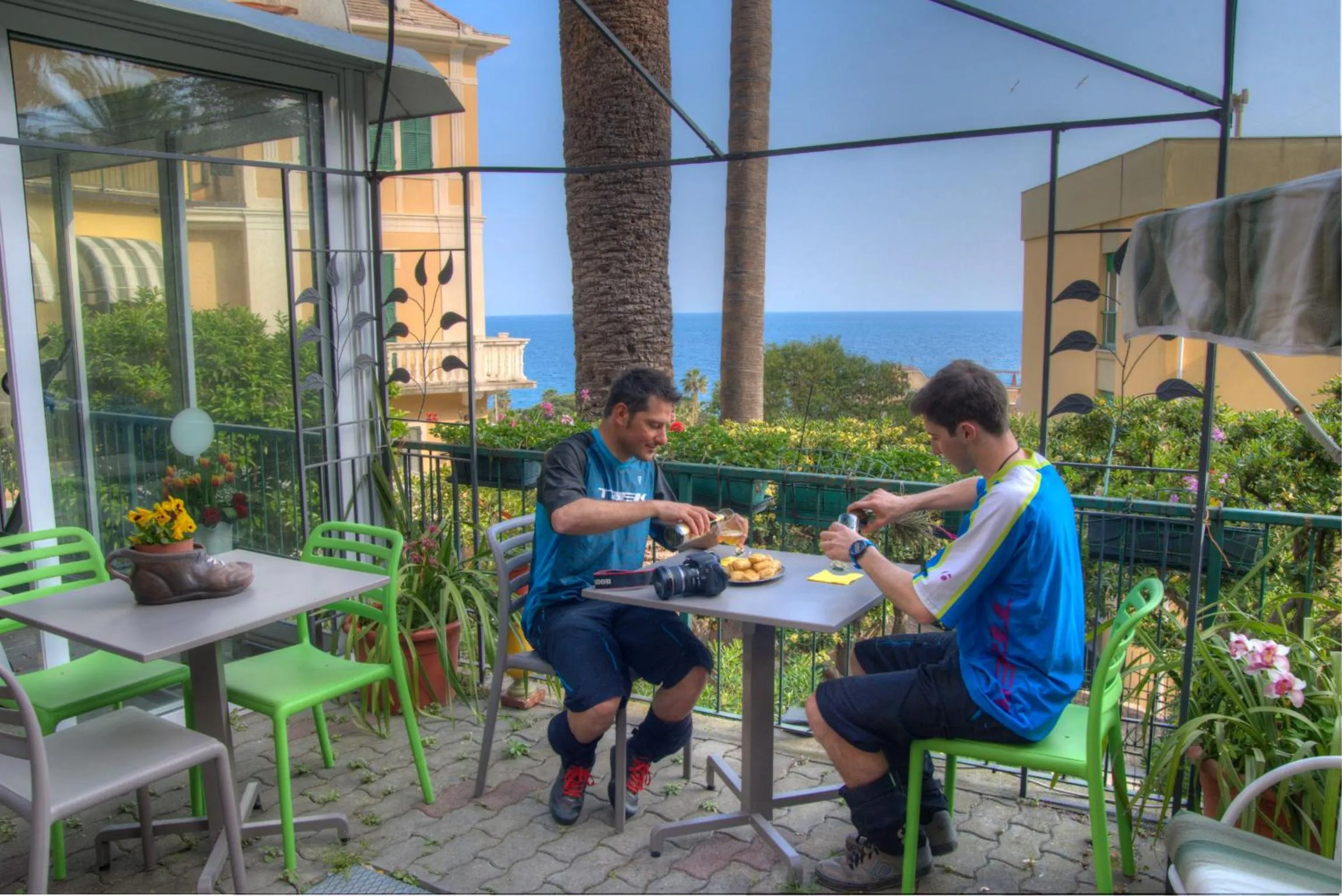 Restaurant/places to eat in Hotel Deutsche Familien