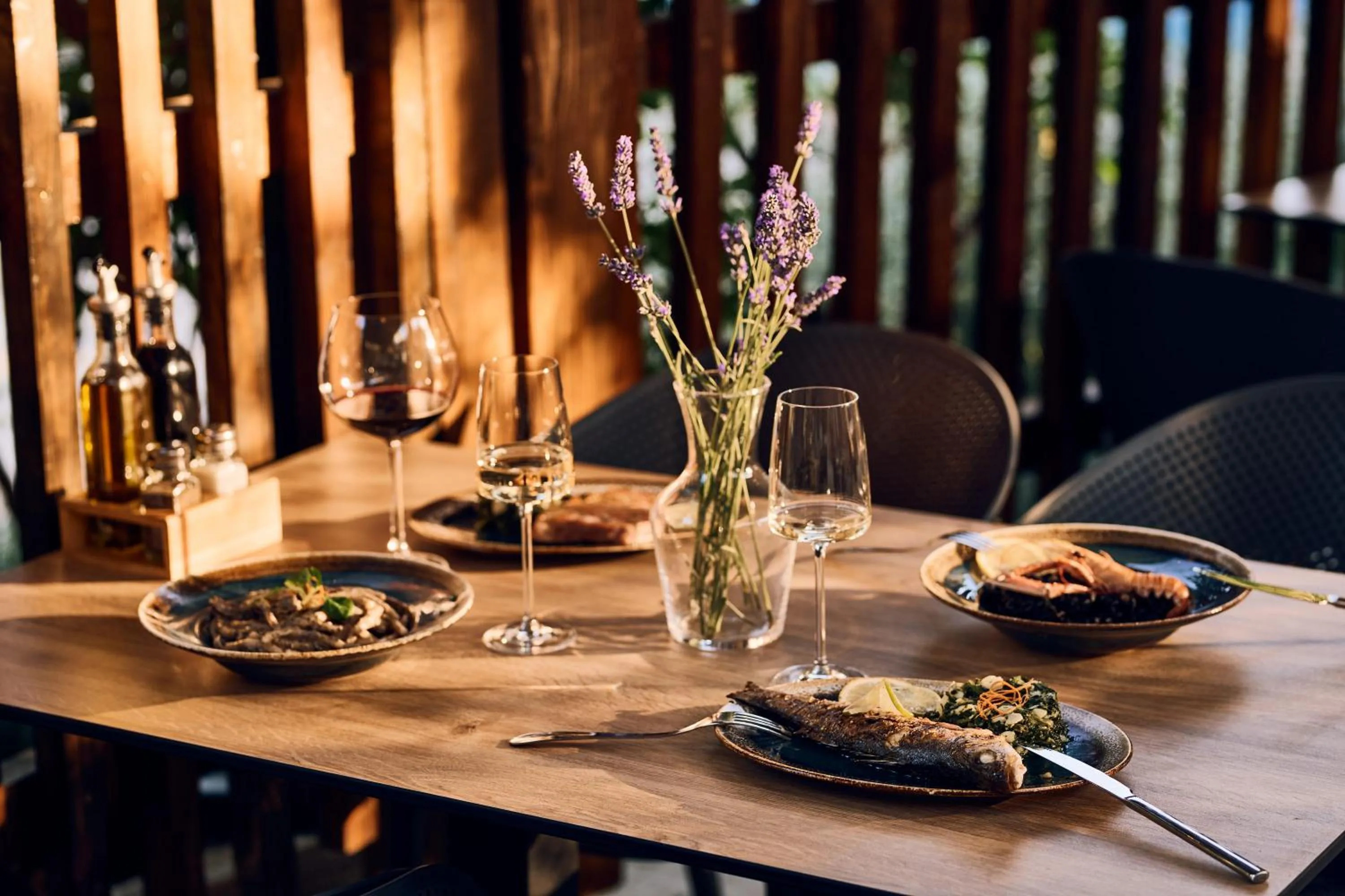 Restaurant/places to eat in Colentum Resort Murter