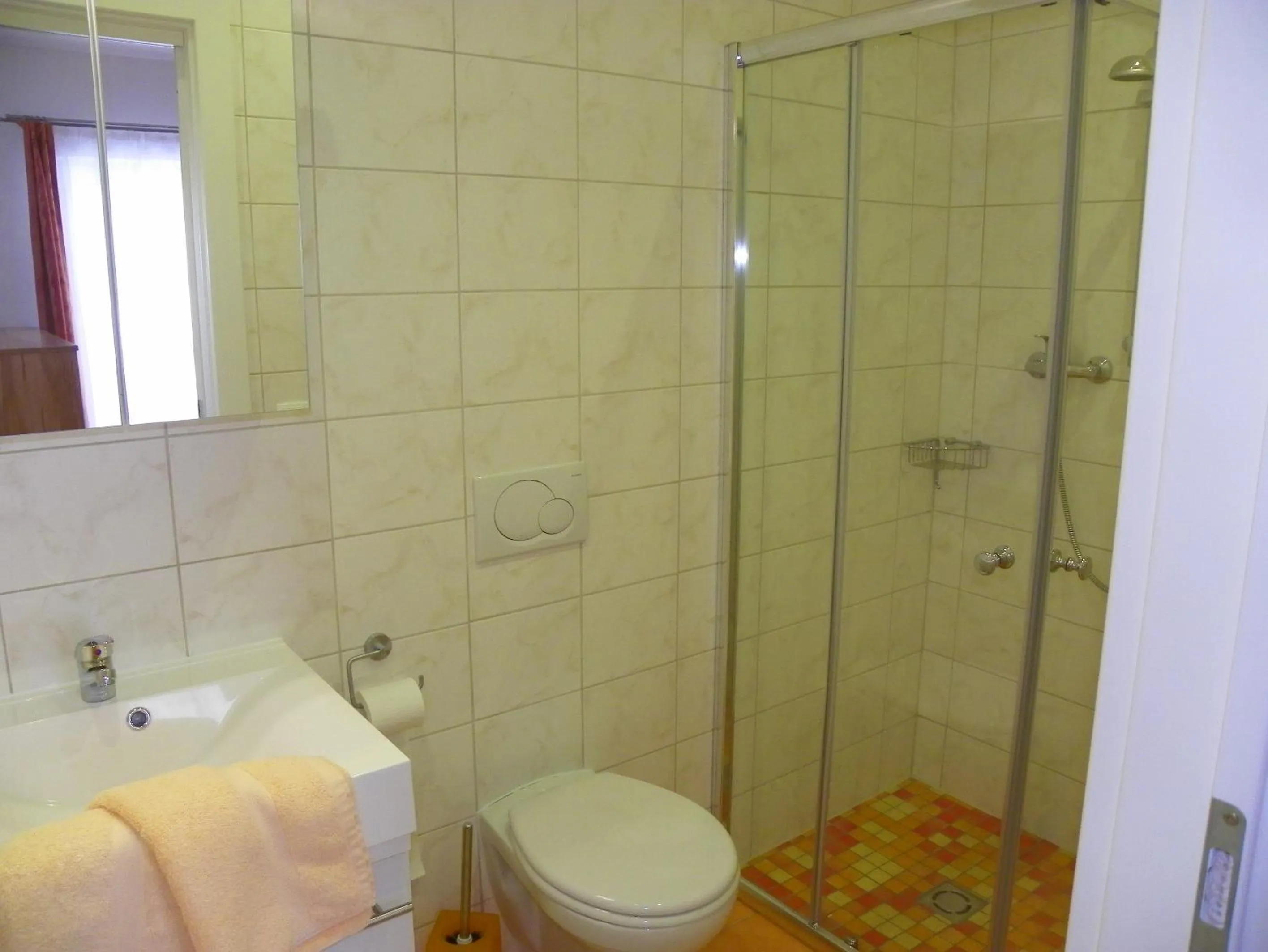 Bathroom in Ferienwohnung Ski-Hans