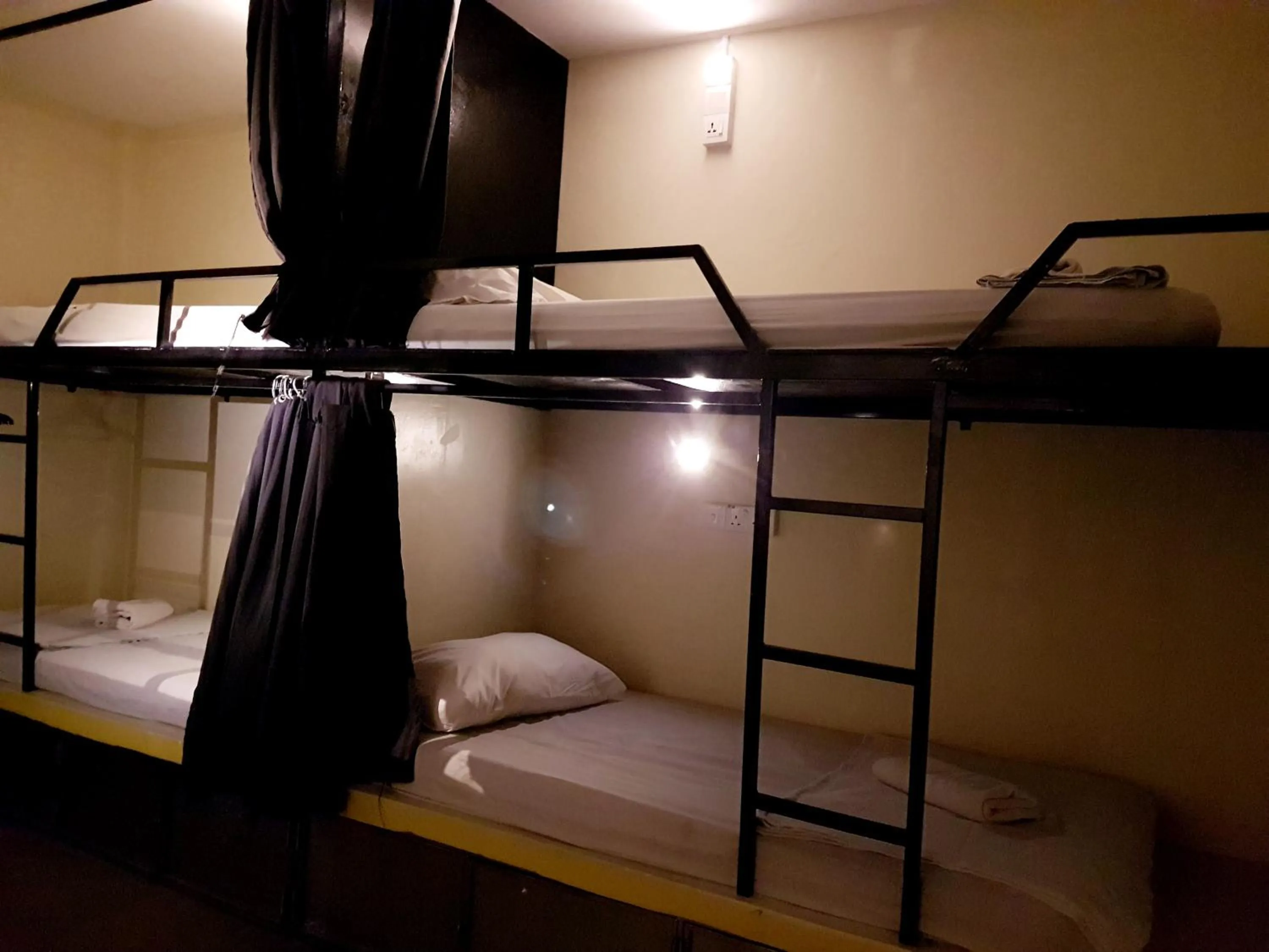 bunk bed, Bed in Abby by the river