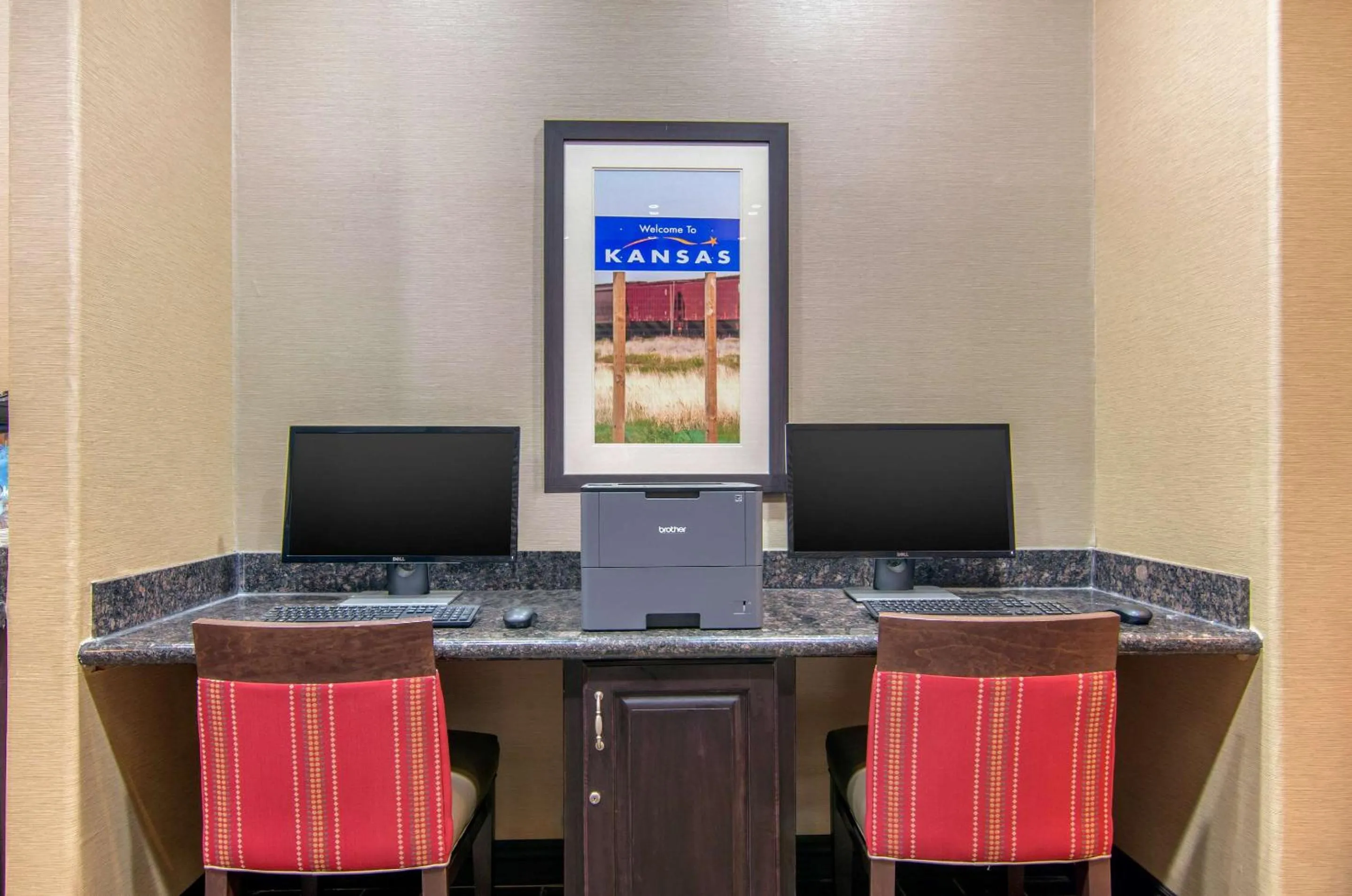 Business facilities in Comfort Inn & Suites Shawnee - Kansas City