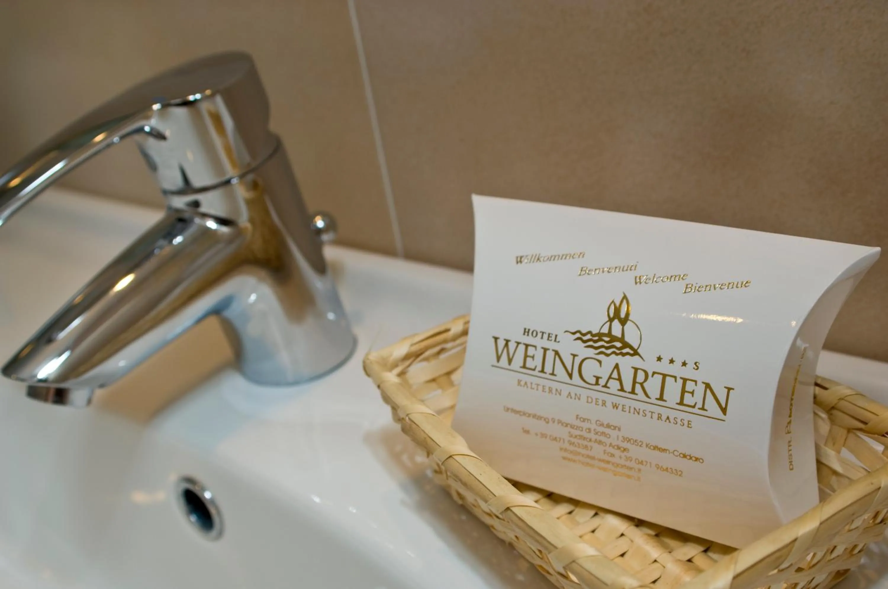 Decorative detail in Hotel Weingarten