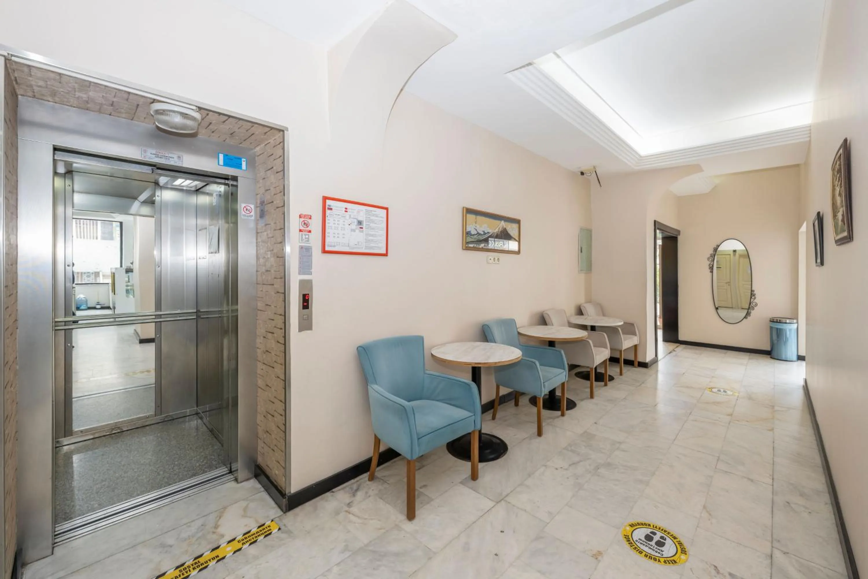 elevator in Tugra Hotel