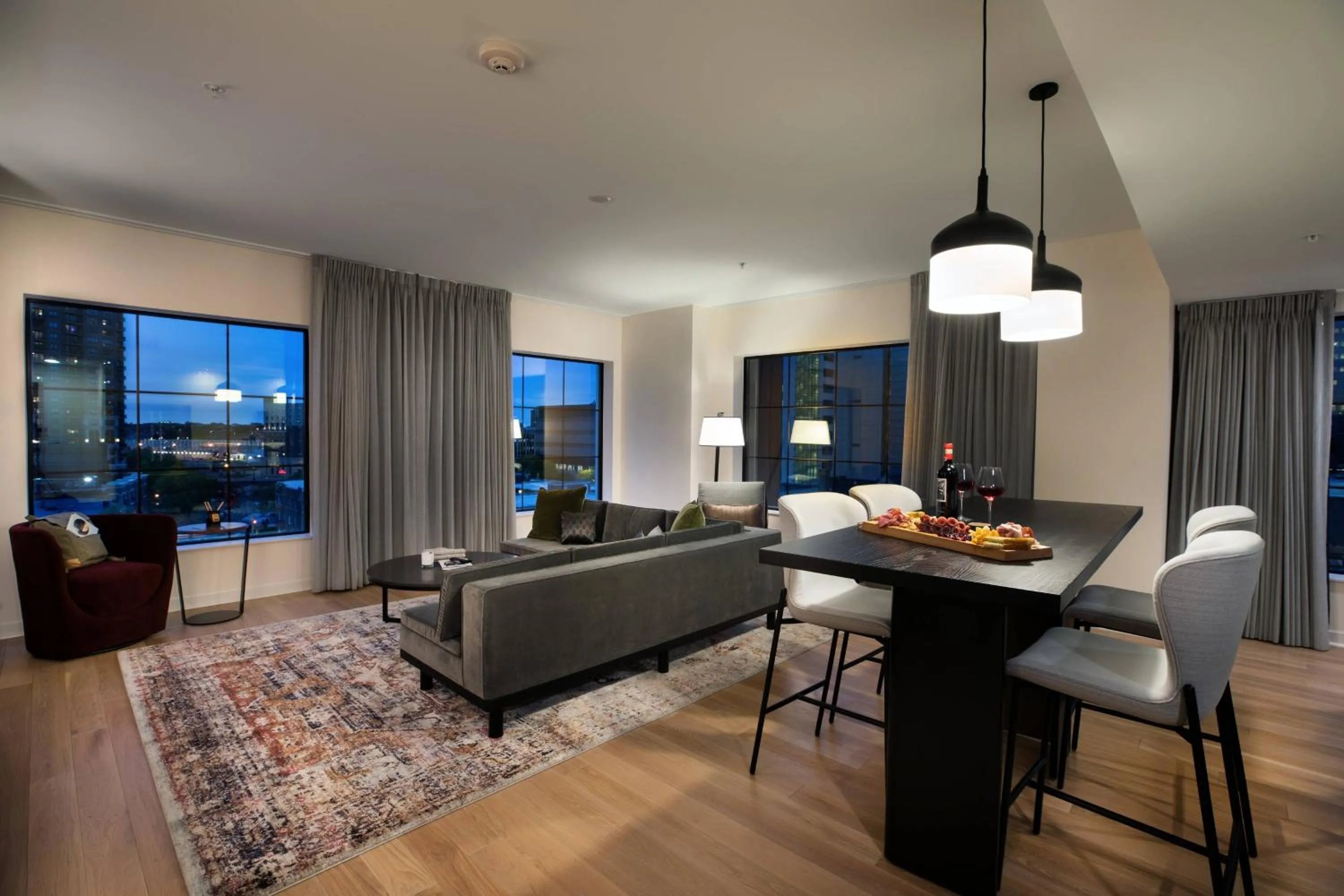 Bedroom in Elliot Park Hotel, Autograph Collection