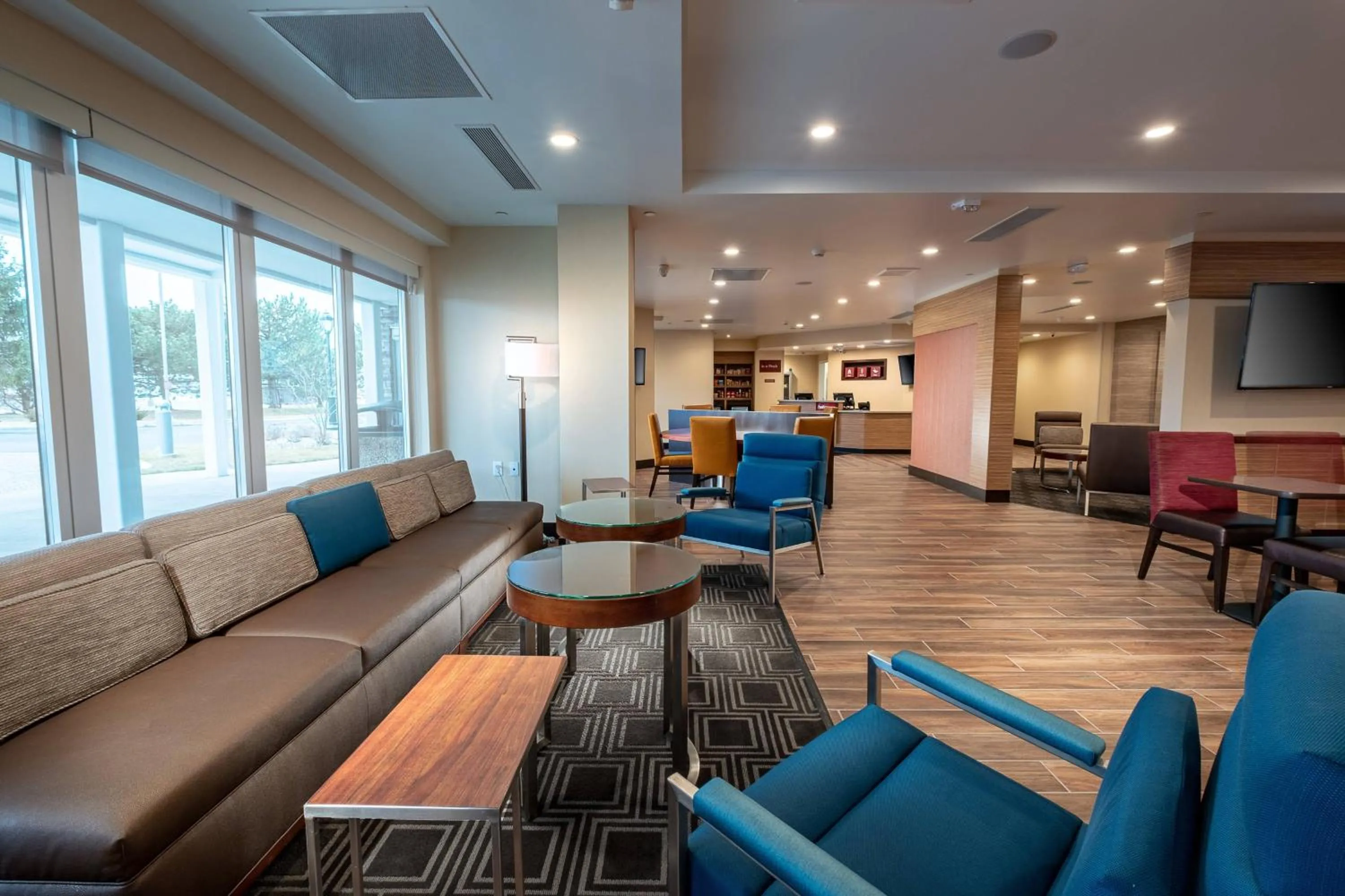 Lobby or reception in TownePlace Suites by Marriott Toledo Oregon