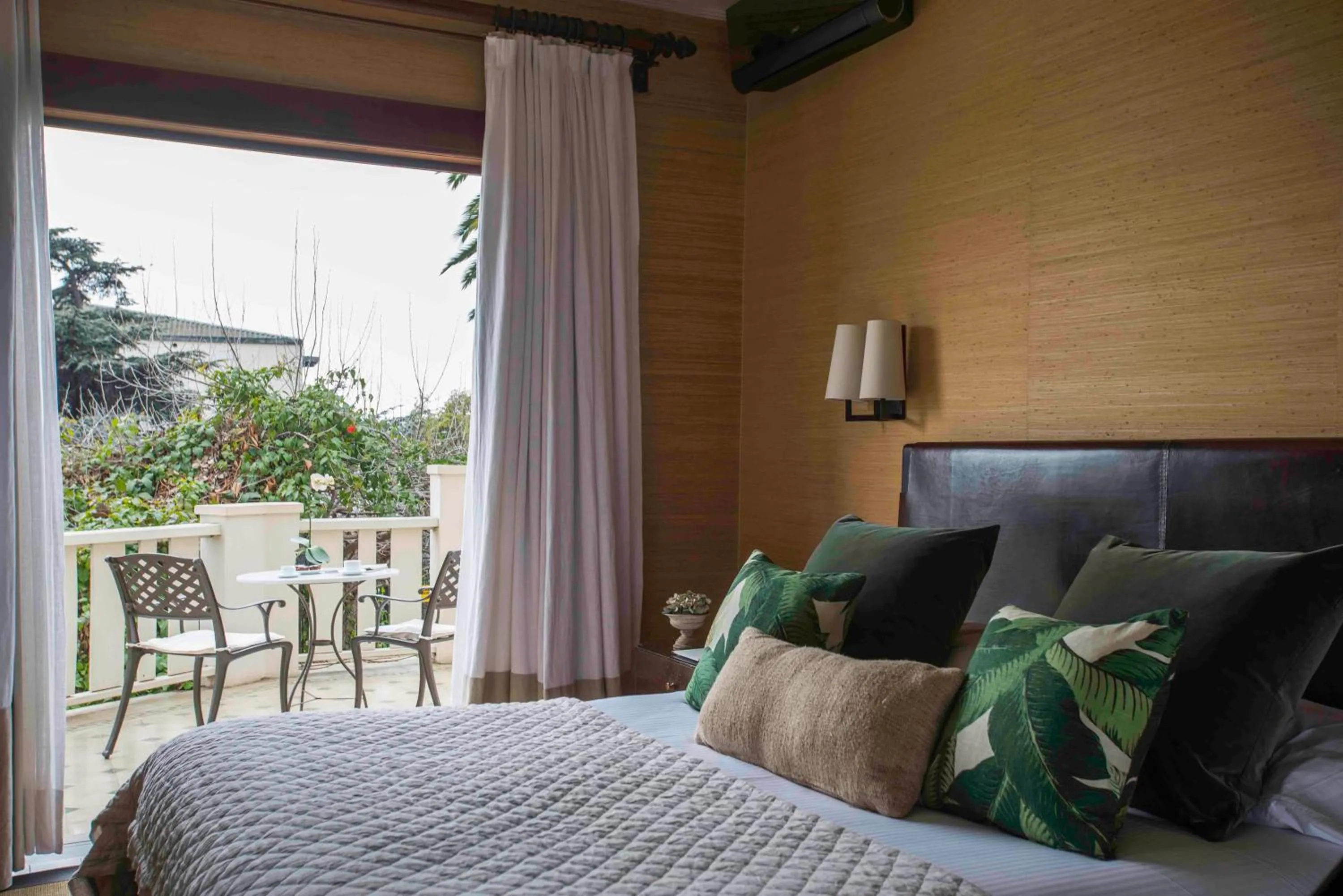 Bed in Hotel Casa Higueras