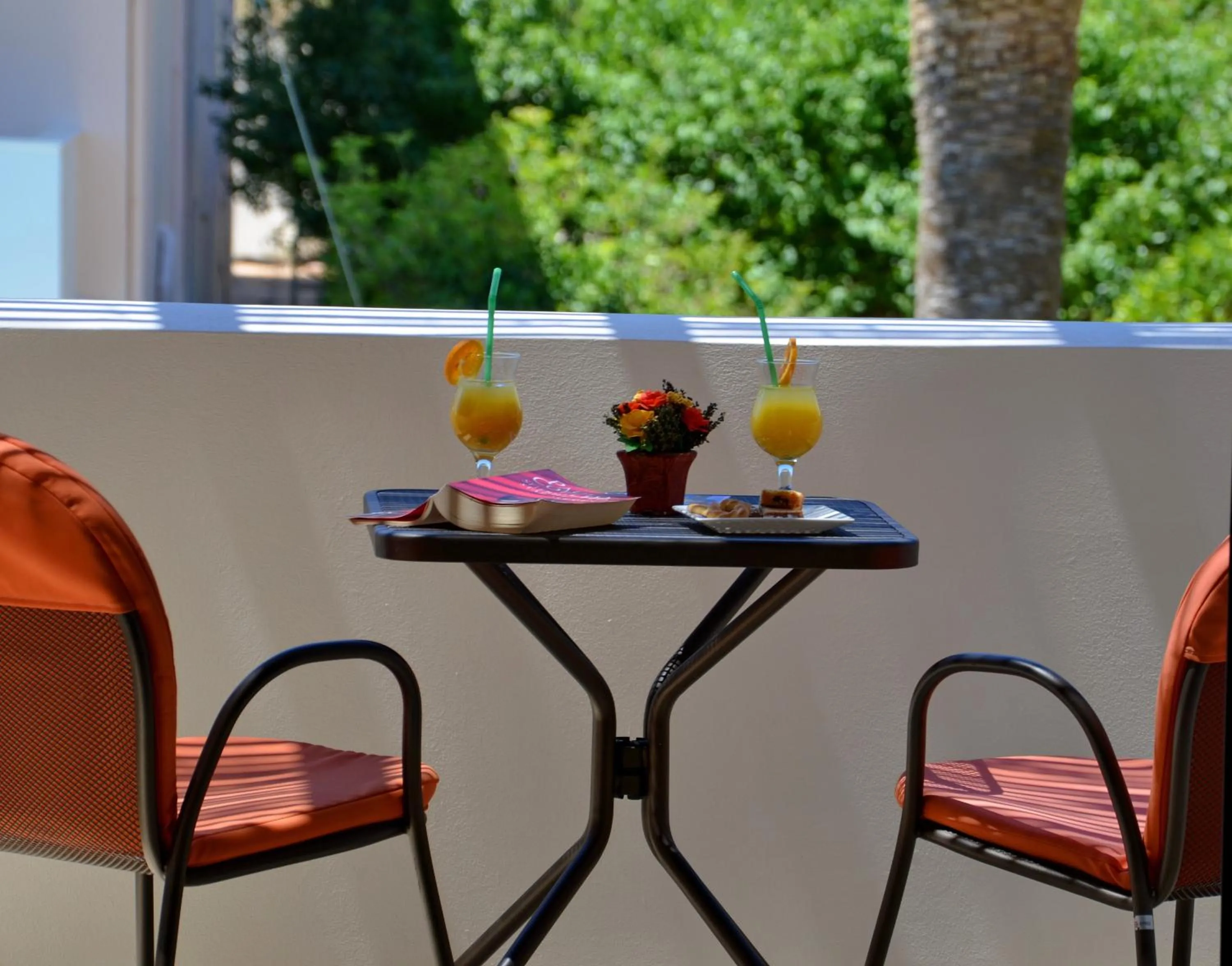 Day in Emporios Bay Hotel Chios