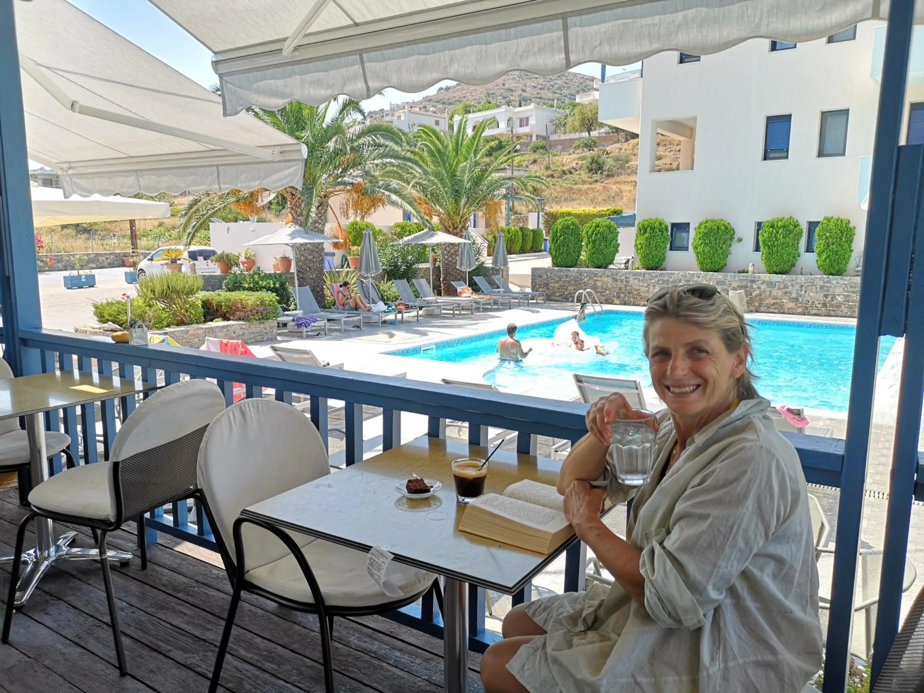 Restaurant/places to eat in Emporios Bay Hotel Chios