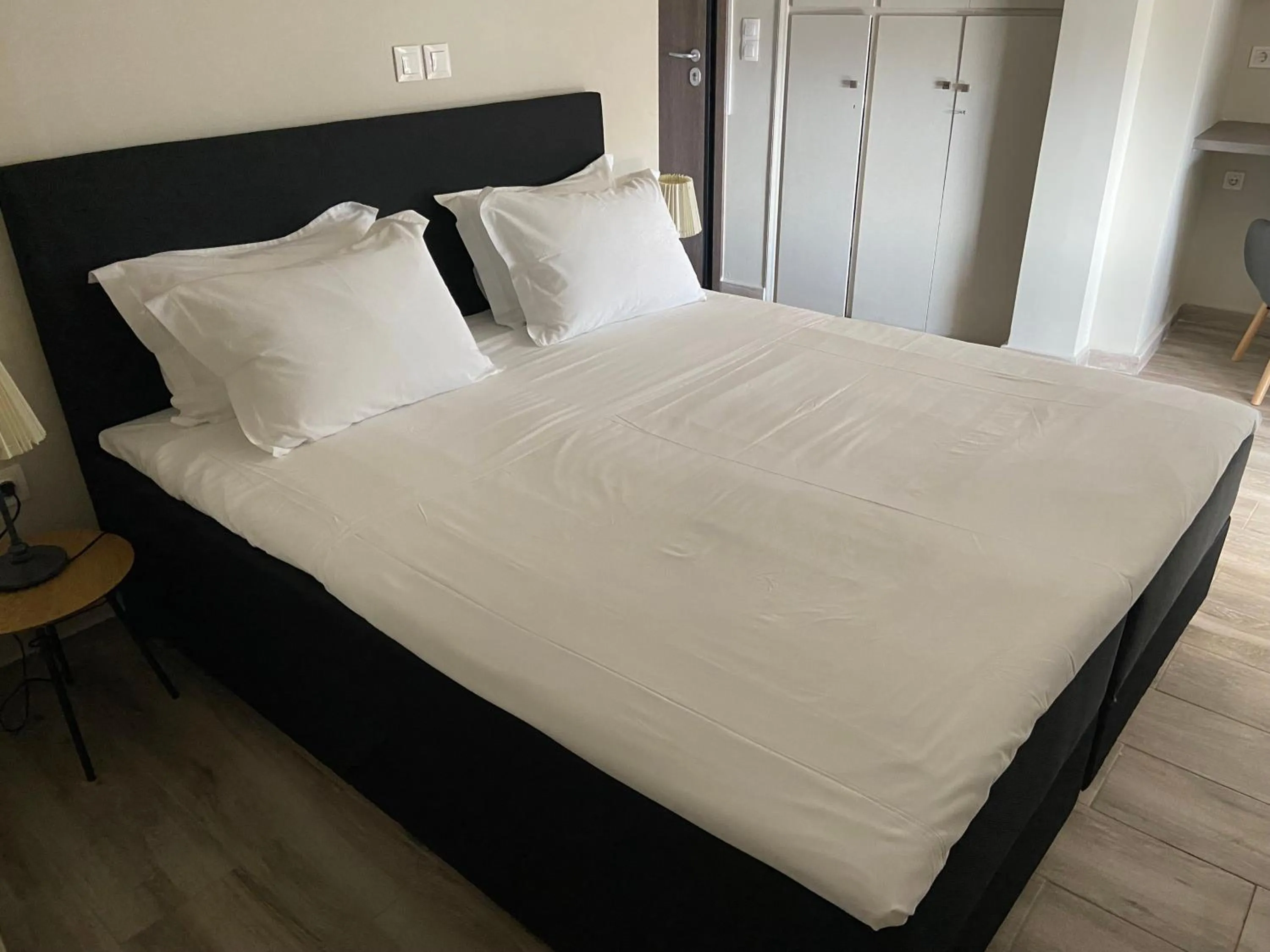 Bed in Connect Studios & Apartments