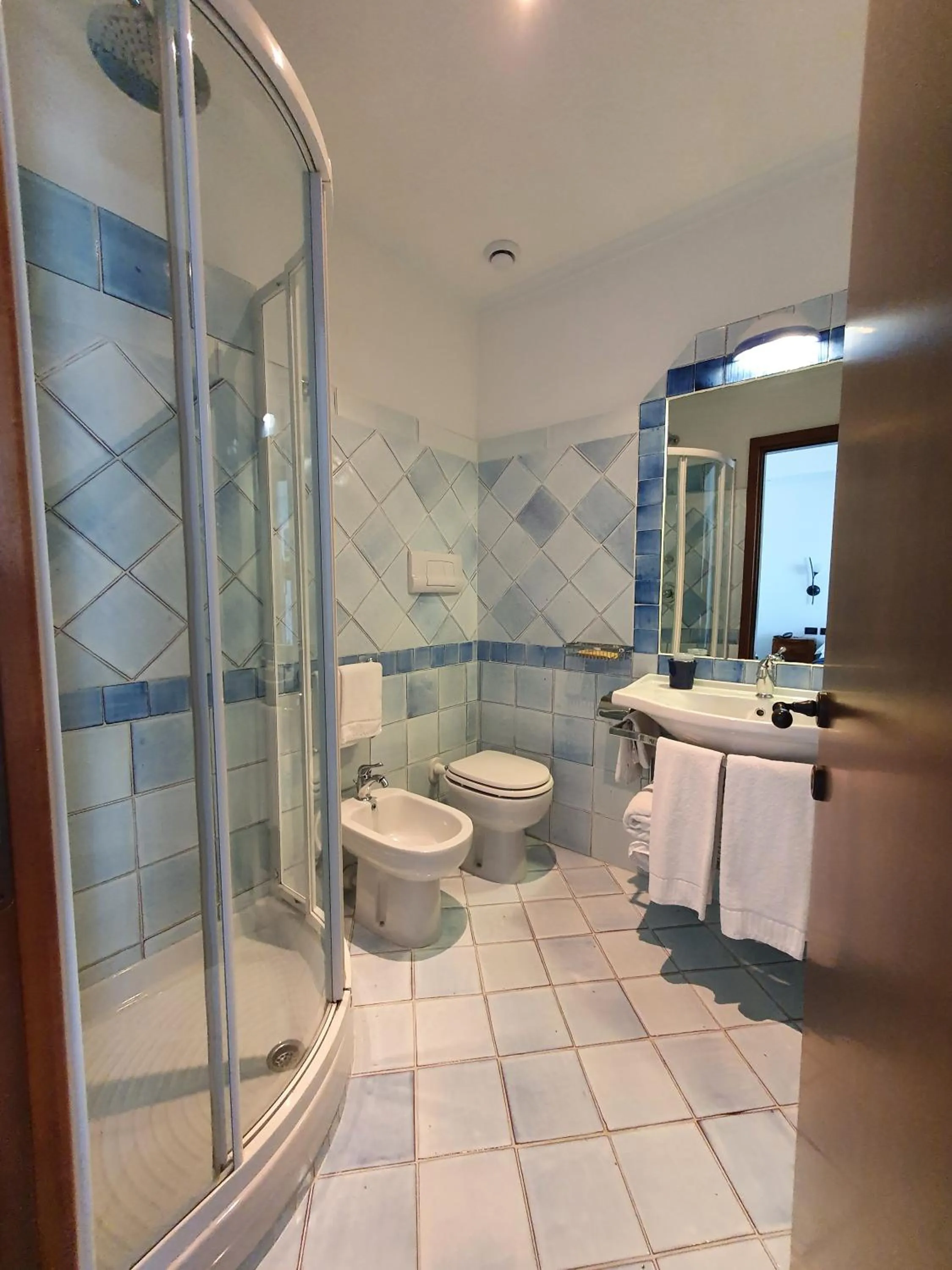 Bathroom in Hotel Corallo Sperlonga