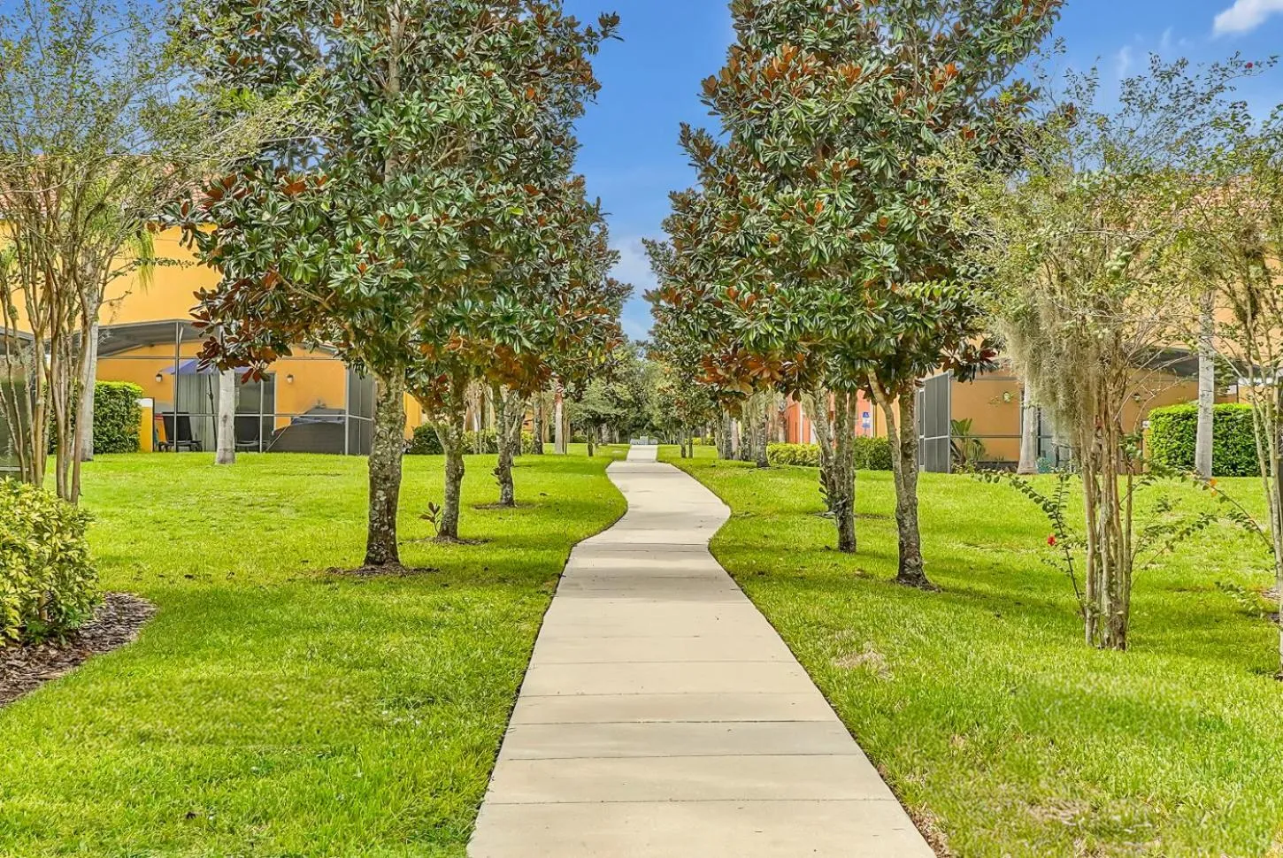 Garden view in Encantada Resort Vacation Townhomes by IDILIQ