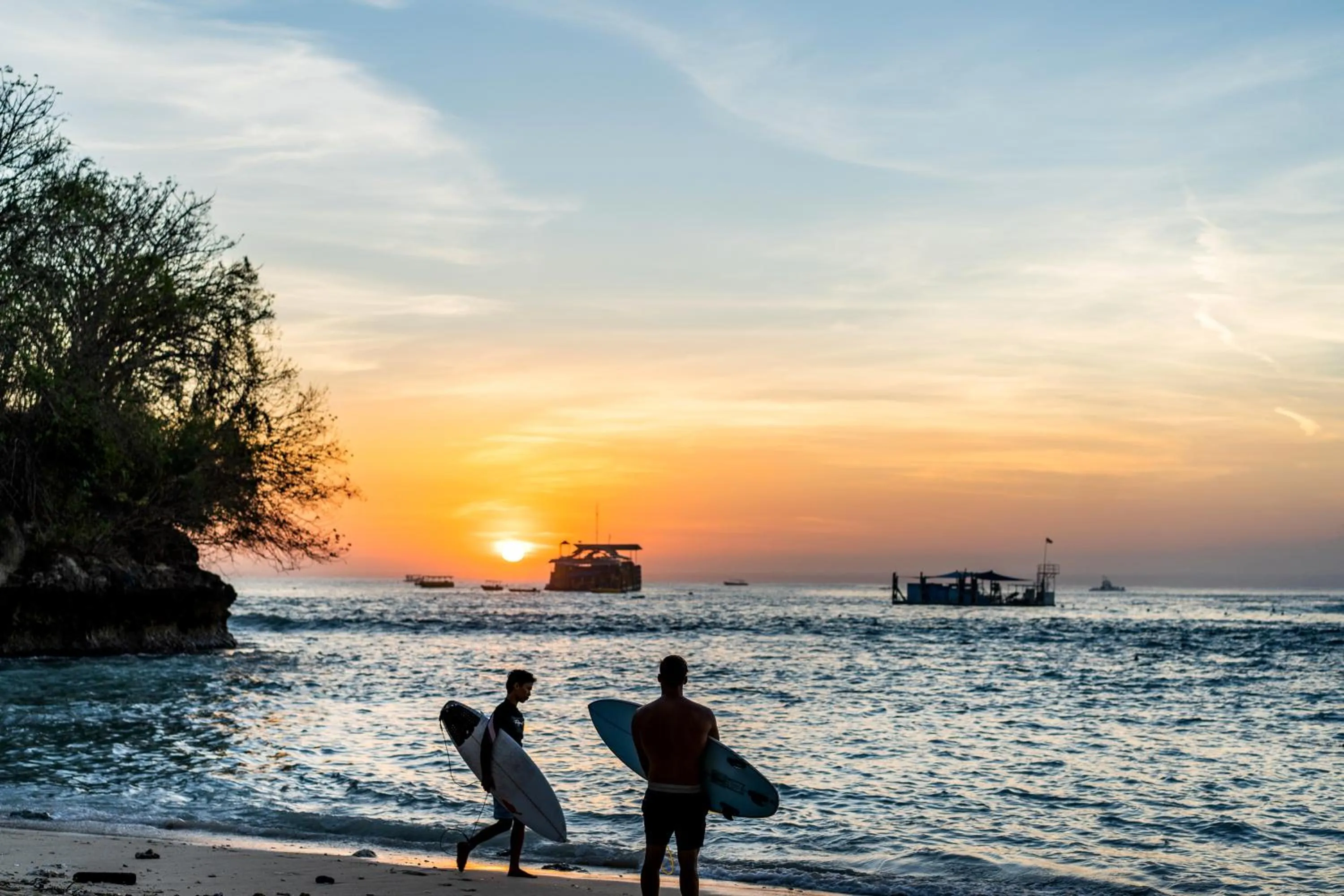 Beach in Song Lambung Beach Huts