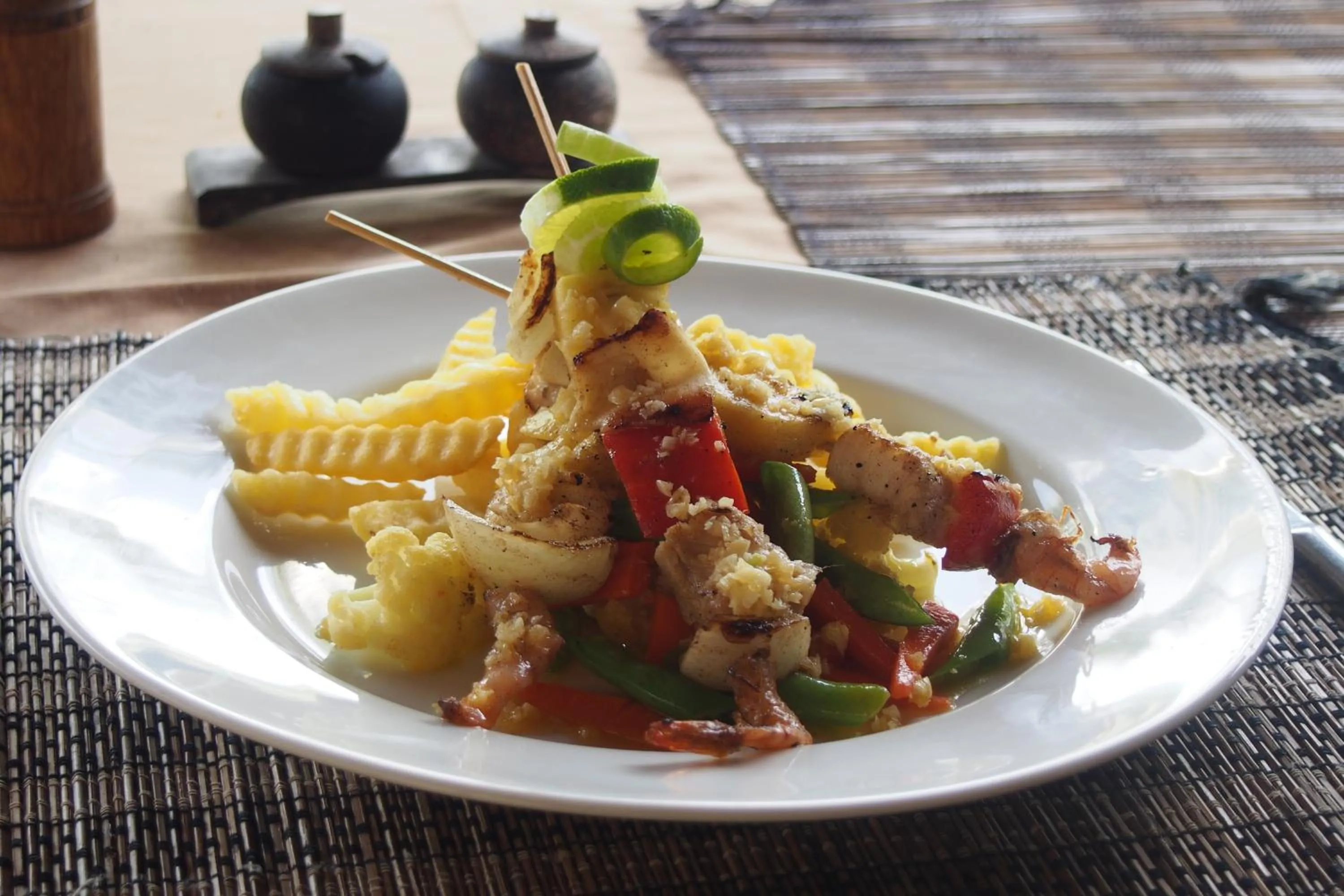 Food and drinks in Song Lambung Beach Huts