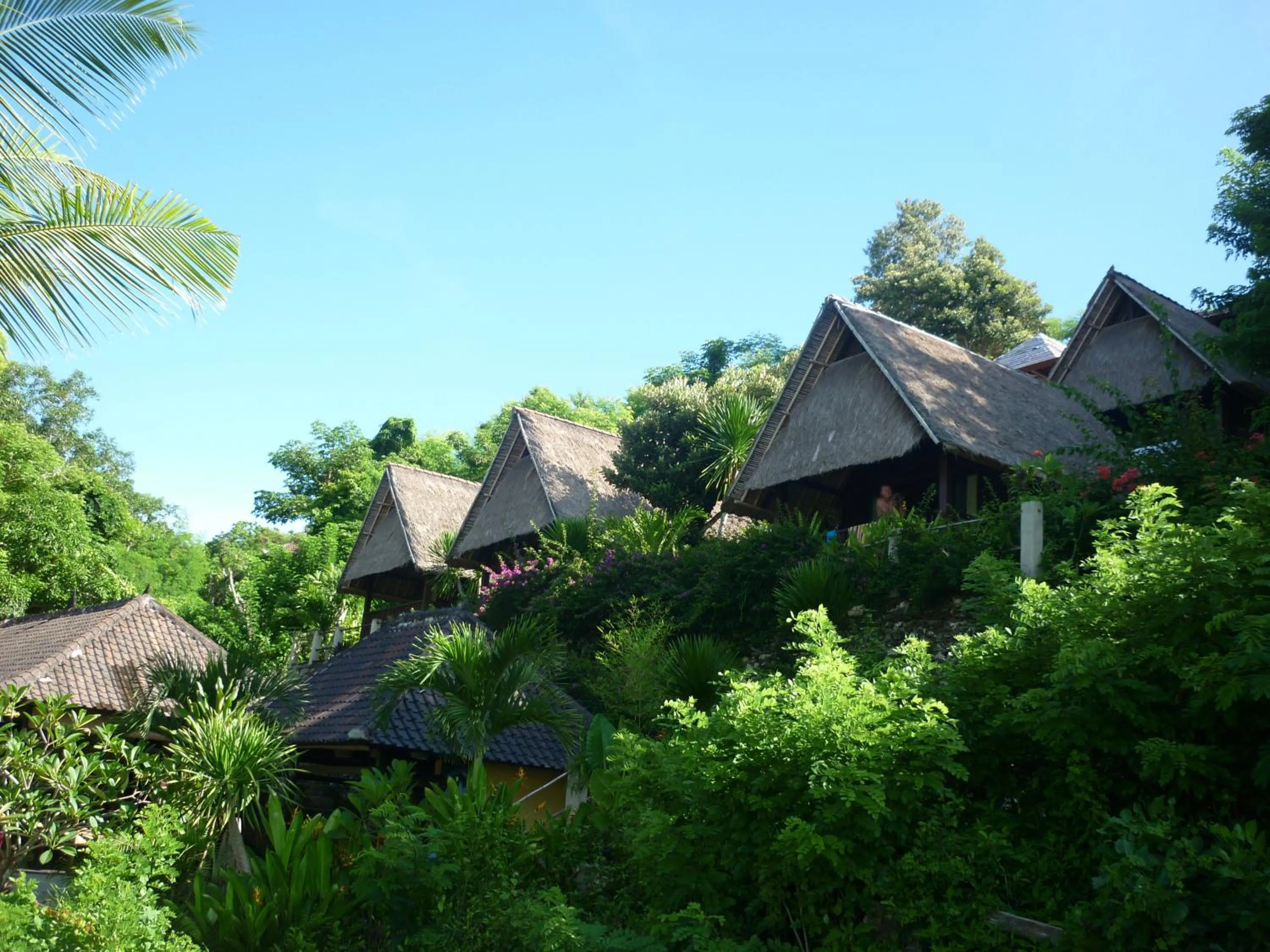 Facade/entrance in Song Lambung Beach Huts