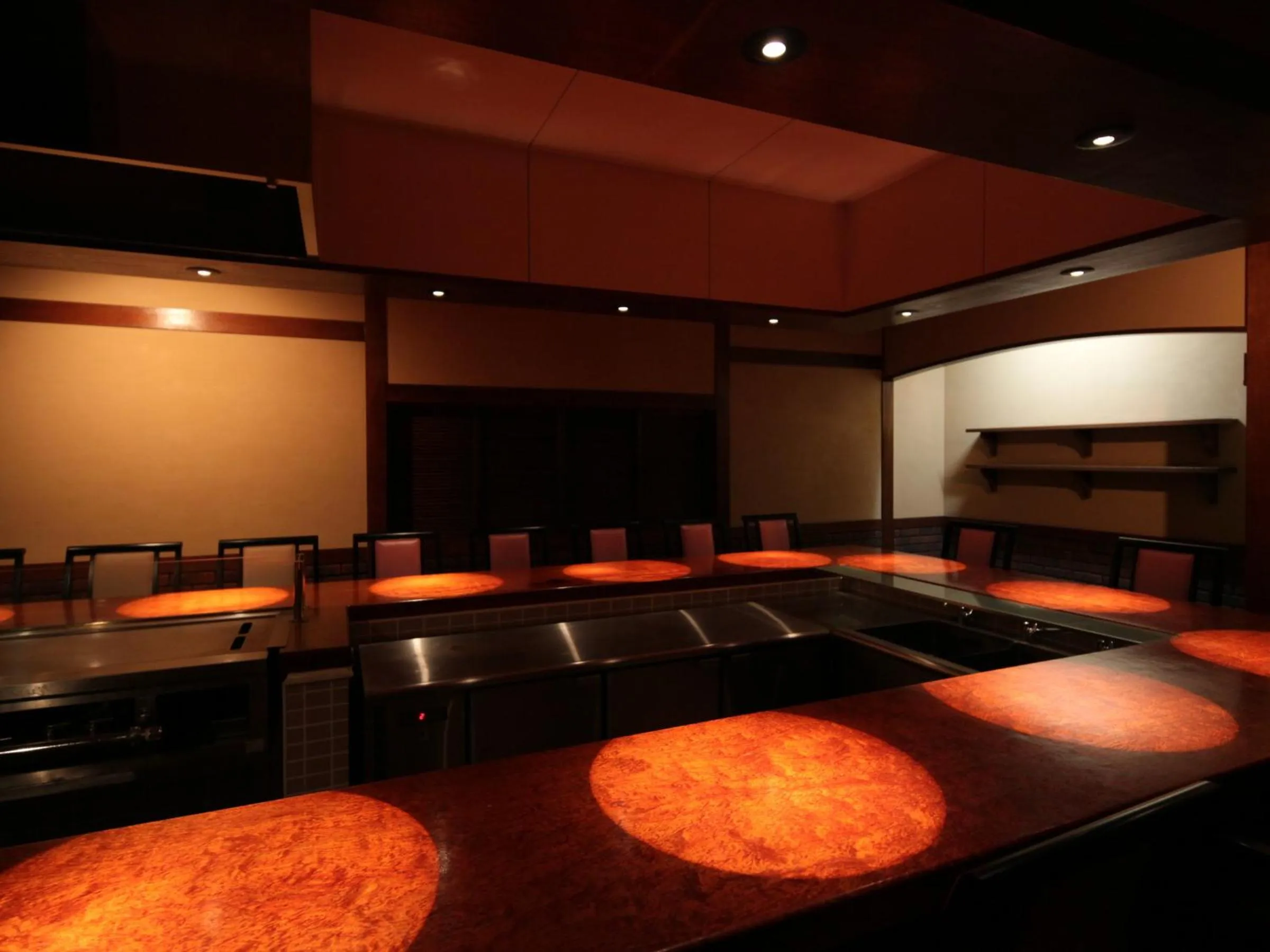 Restaurant/places to eat in Hana to Hana