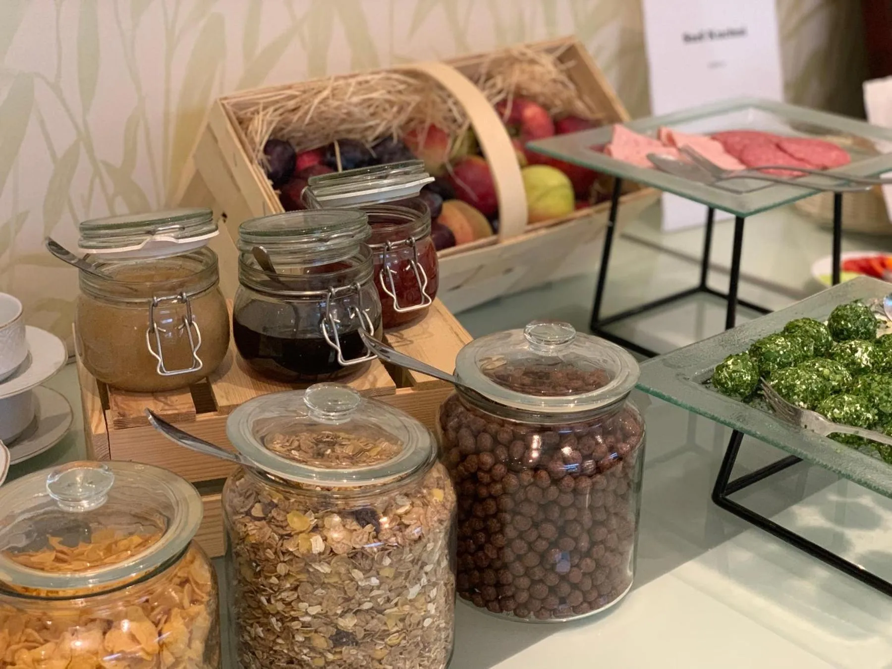 Buffet breakfast in Green Garden Hotel