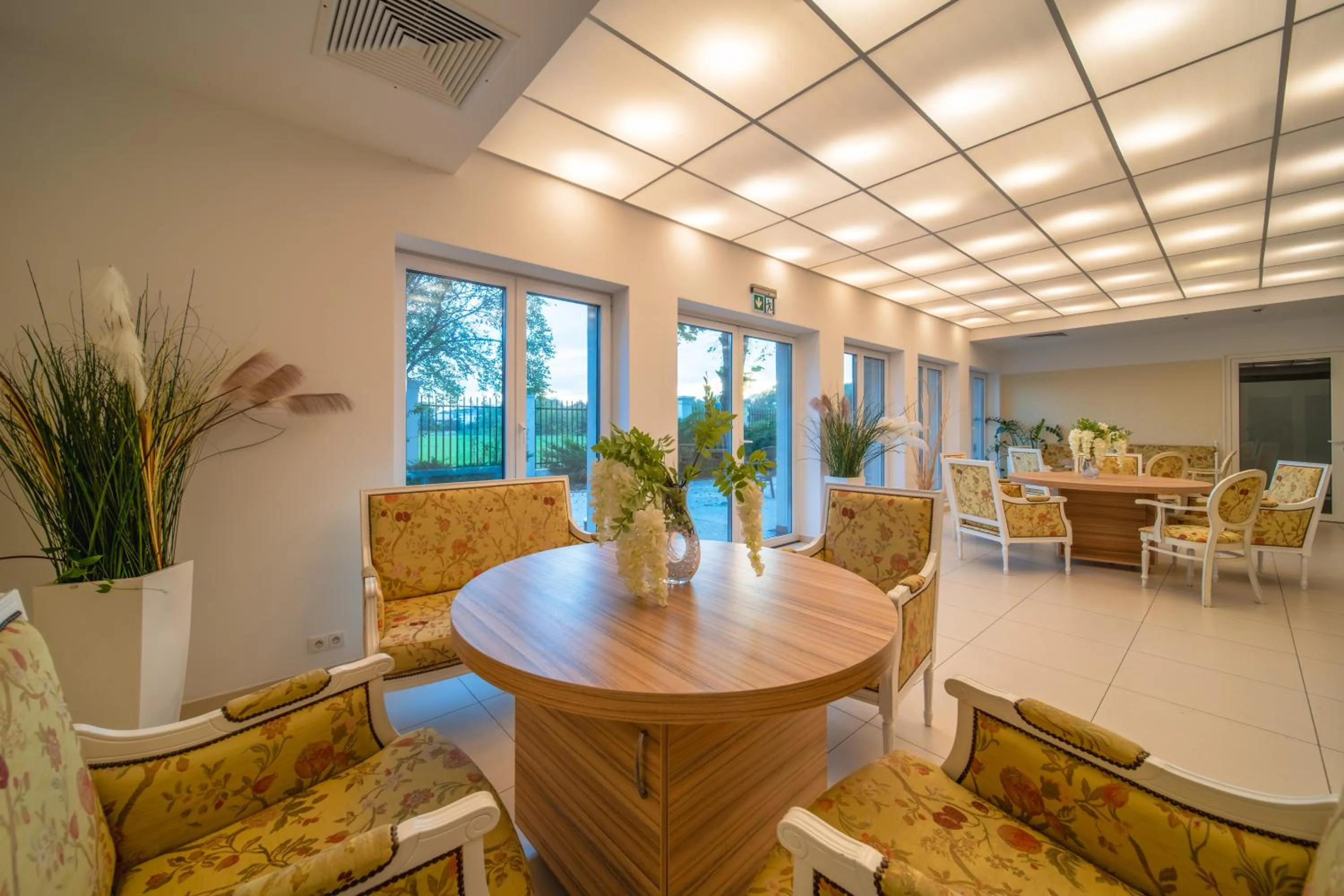 Seating area in Green Garden Hotel