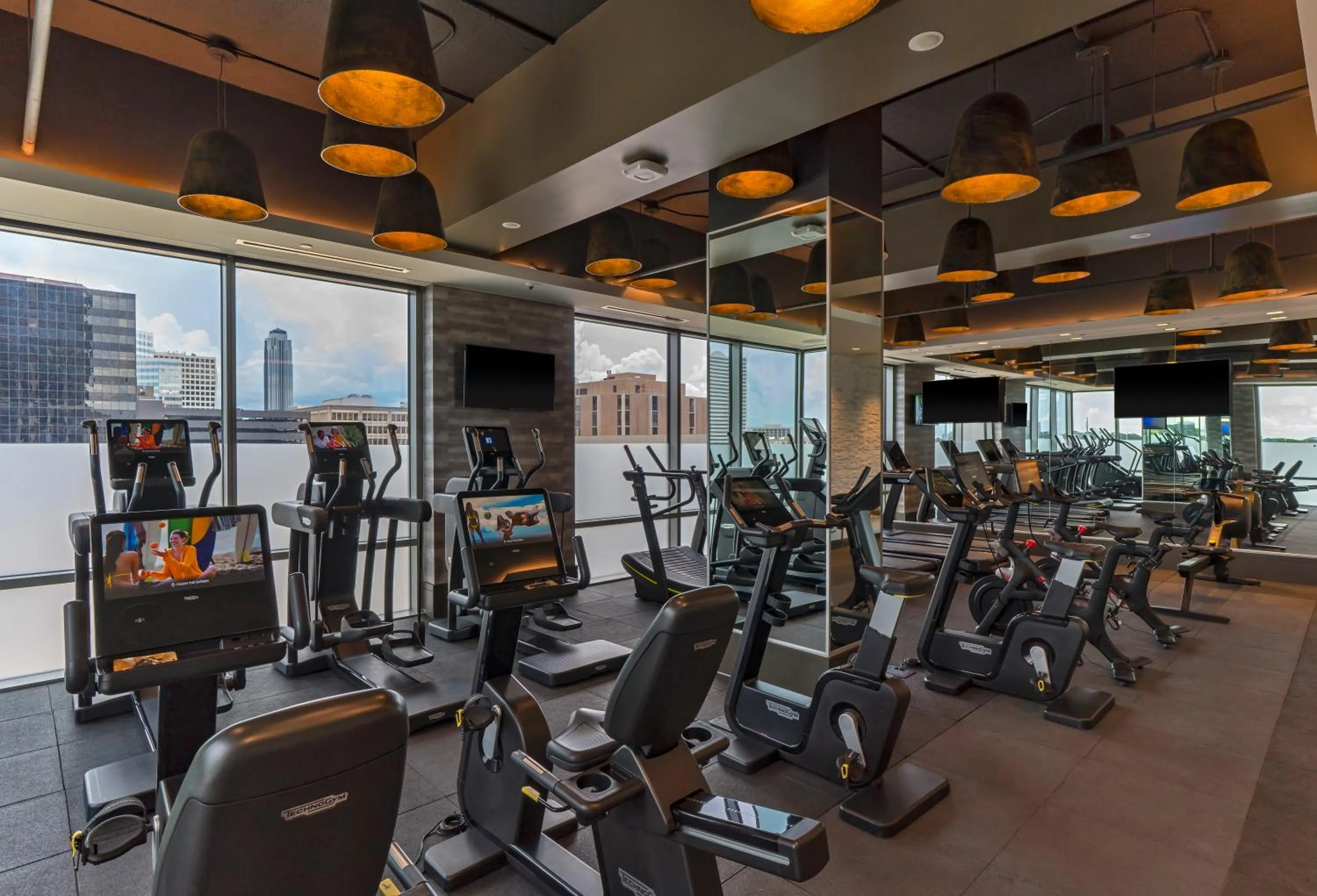 Fitness centre/facilities in The Post Oak Hotel at Uptown Houston