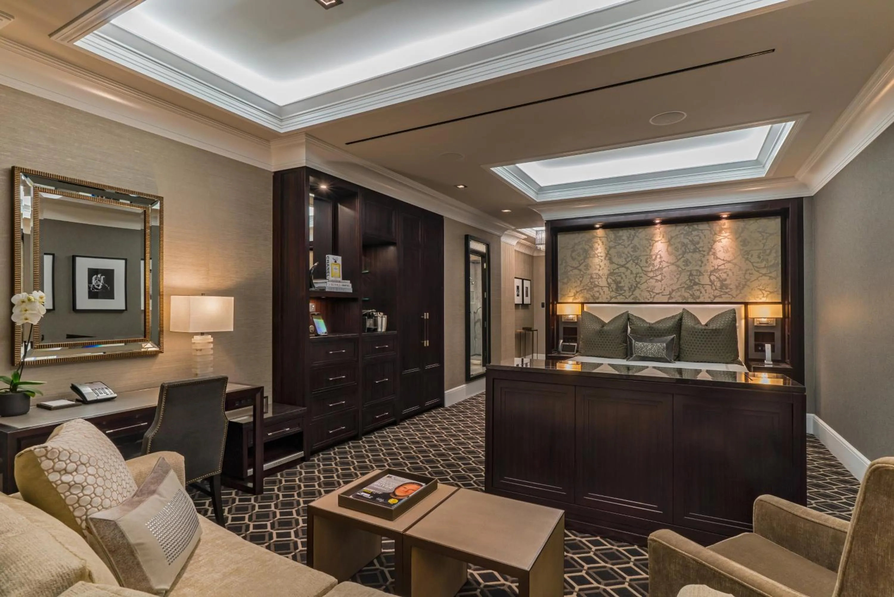 The Post Oak Hotel at Uptown Houston