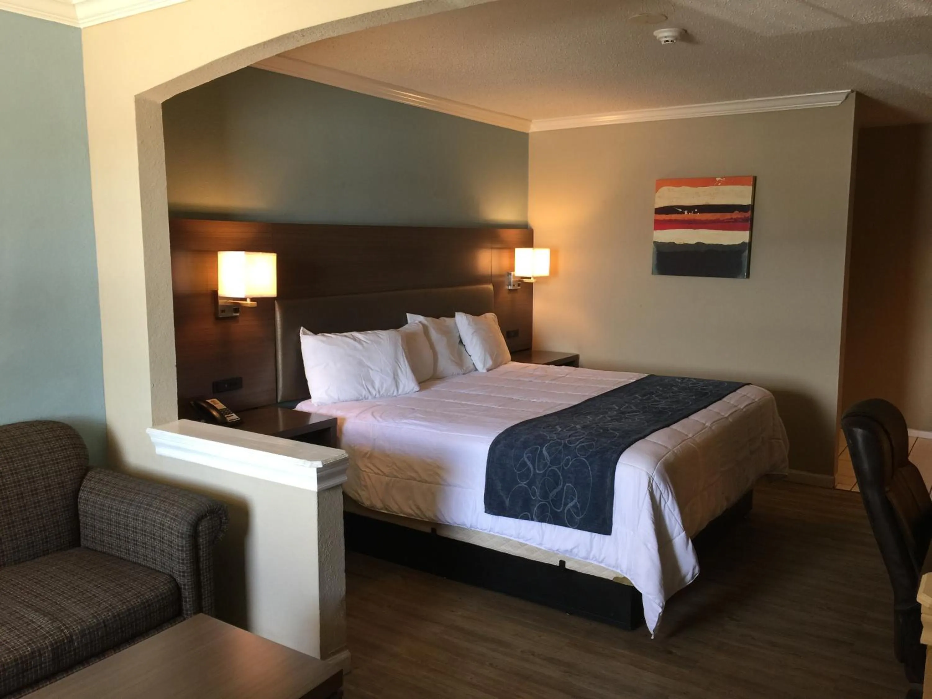 Seating area, Bed in Inn of the Conchos