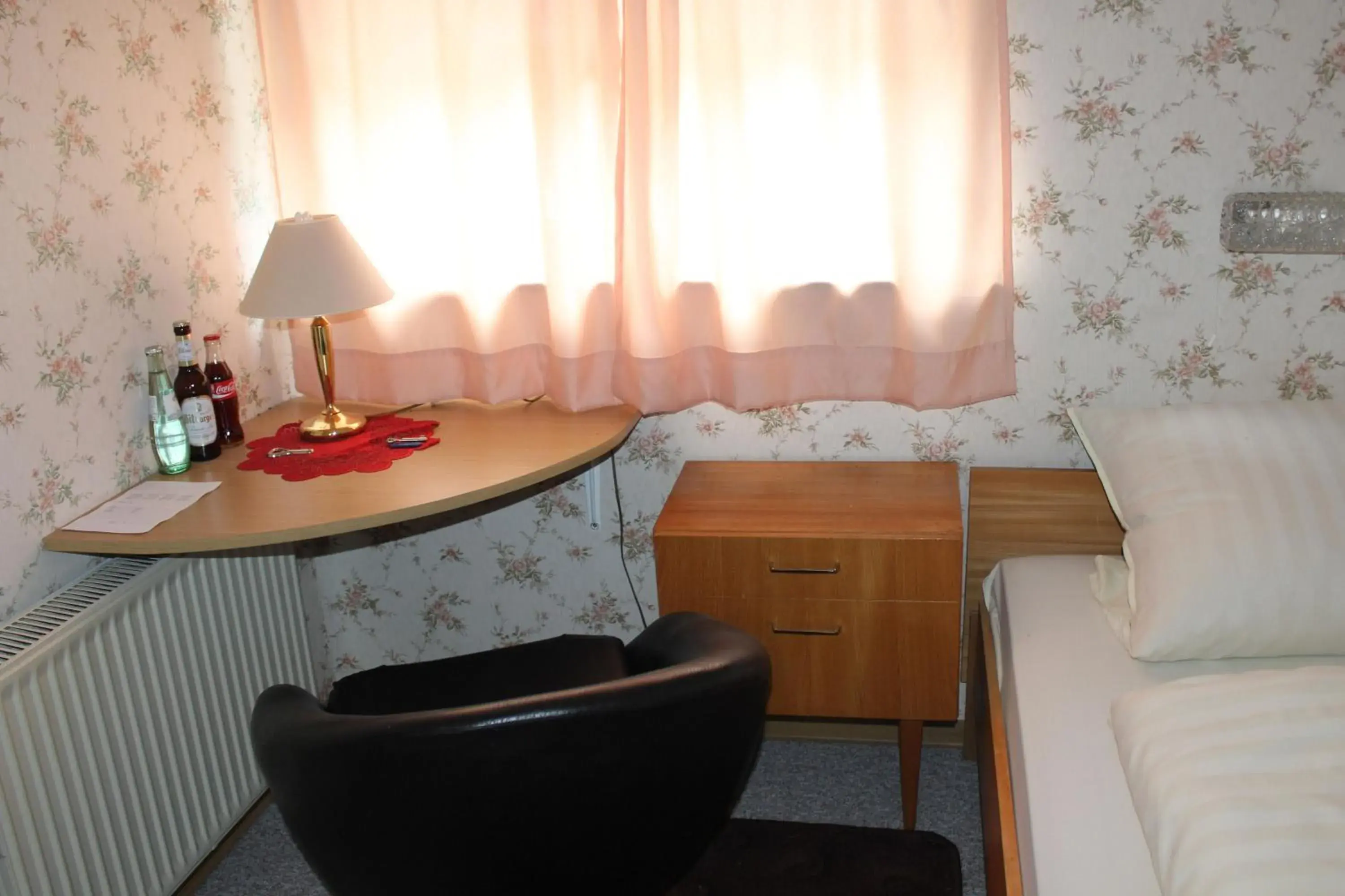 Single Room with Private Bathroom - single occupancy in Green Corner Nürburg Single Room with Private Bathroom - single occupancy in Green Corner Nürburg
