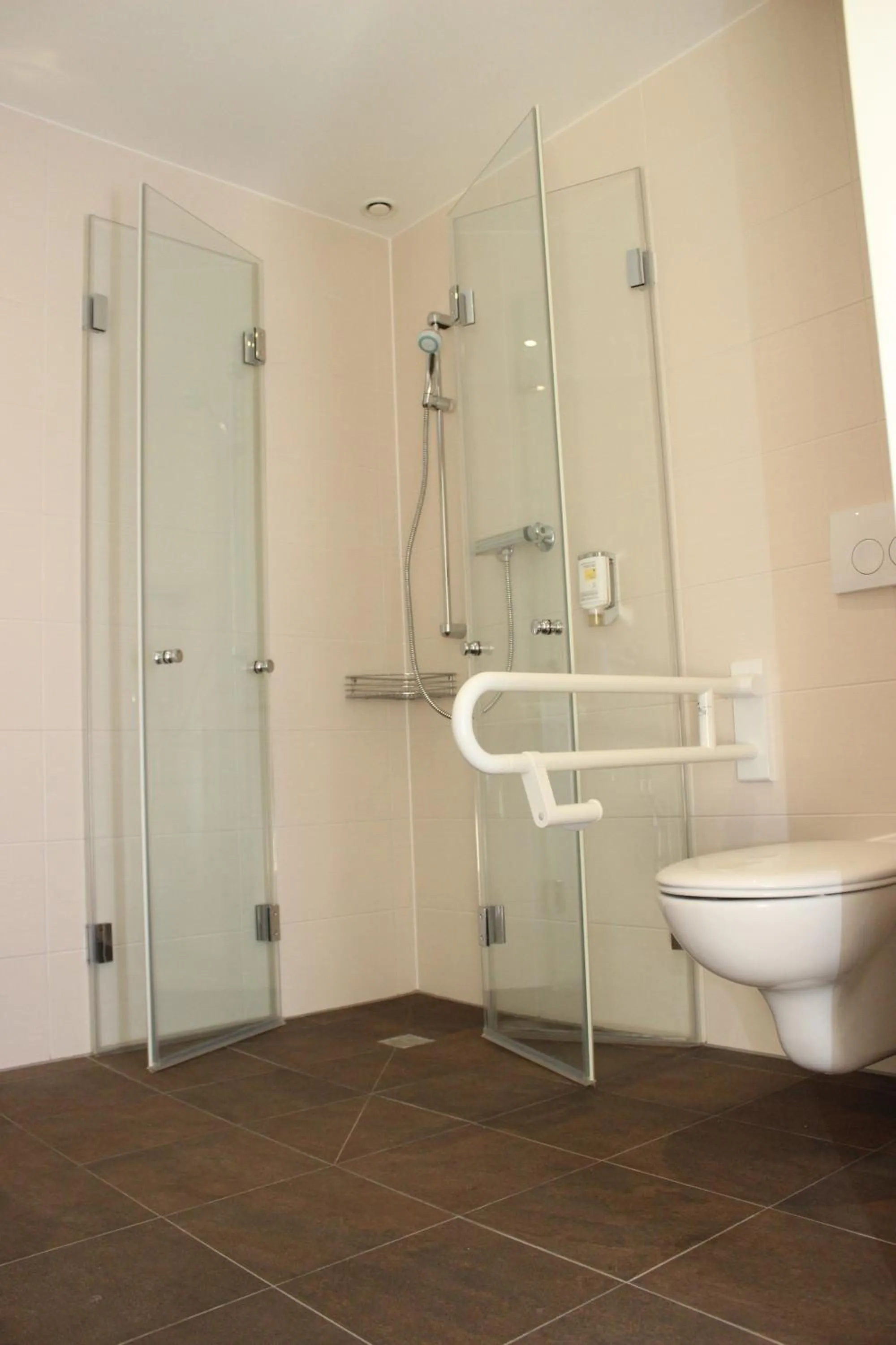 Bathroom in Arena Hotel