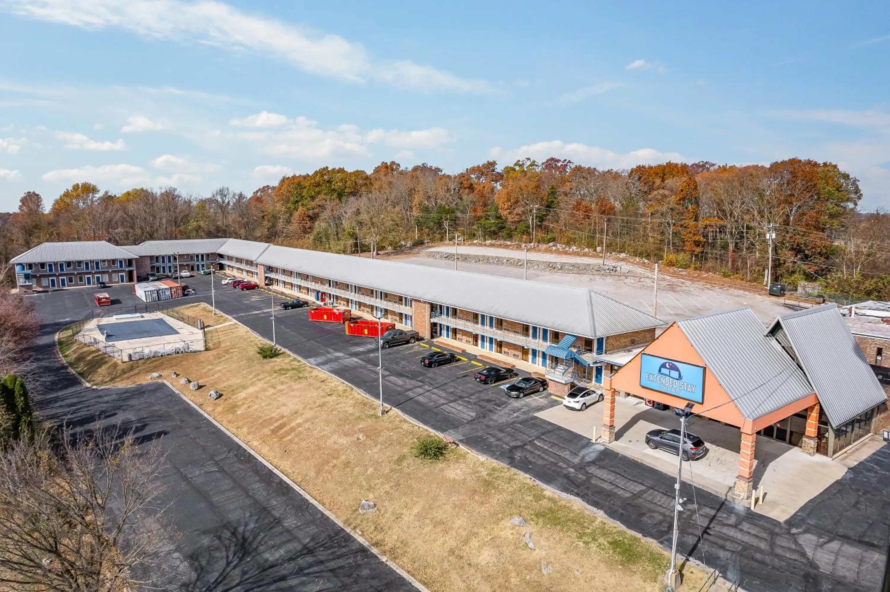 Property building in Extended Stay Suites Cookeville - Tennessee Tech