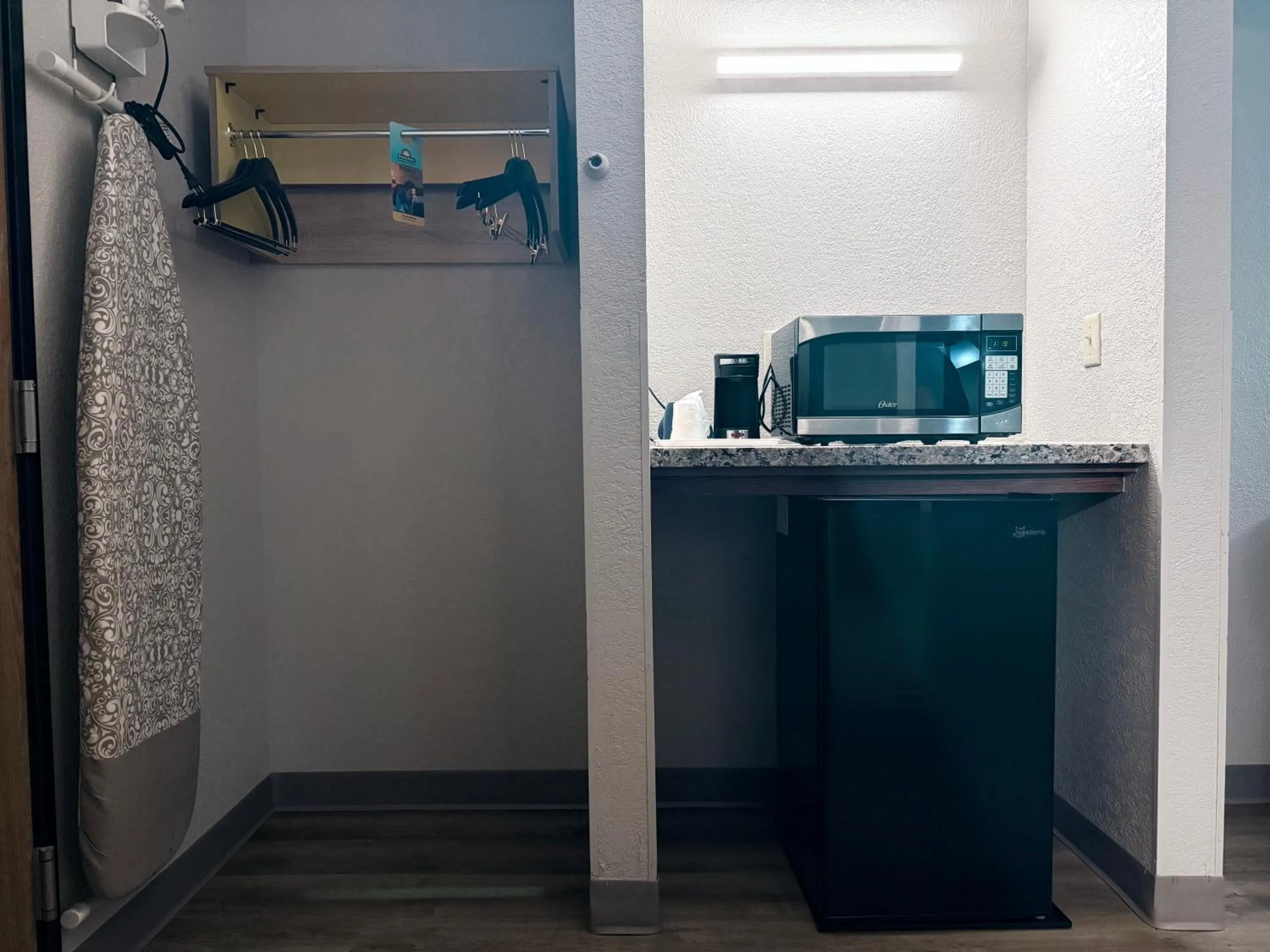 minibar in Days Inn by Wyndham Mankato