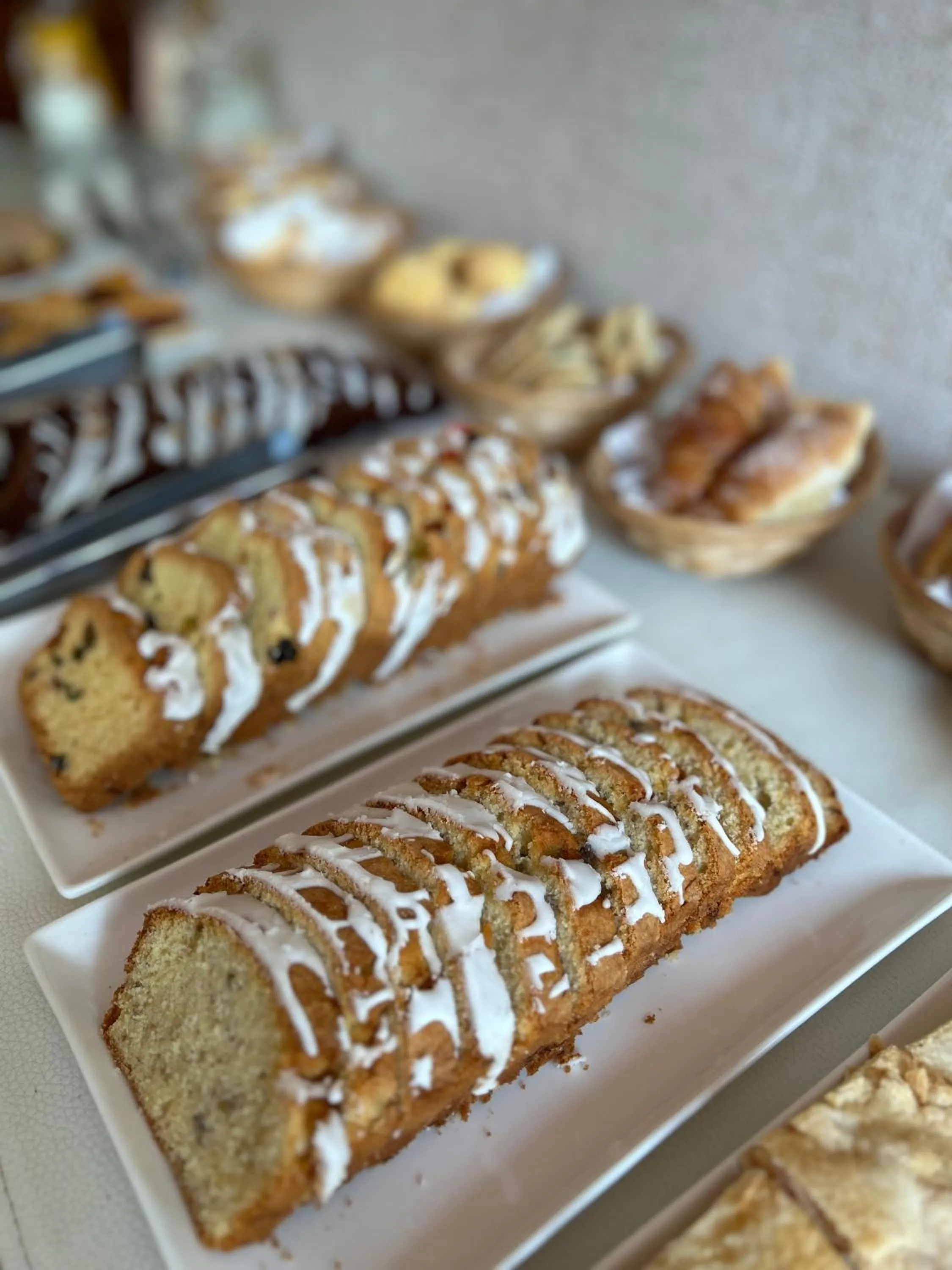 Buffet breakfast in Hotel Tamariz