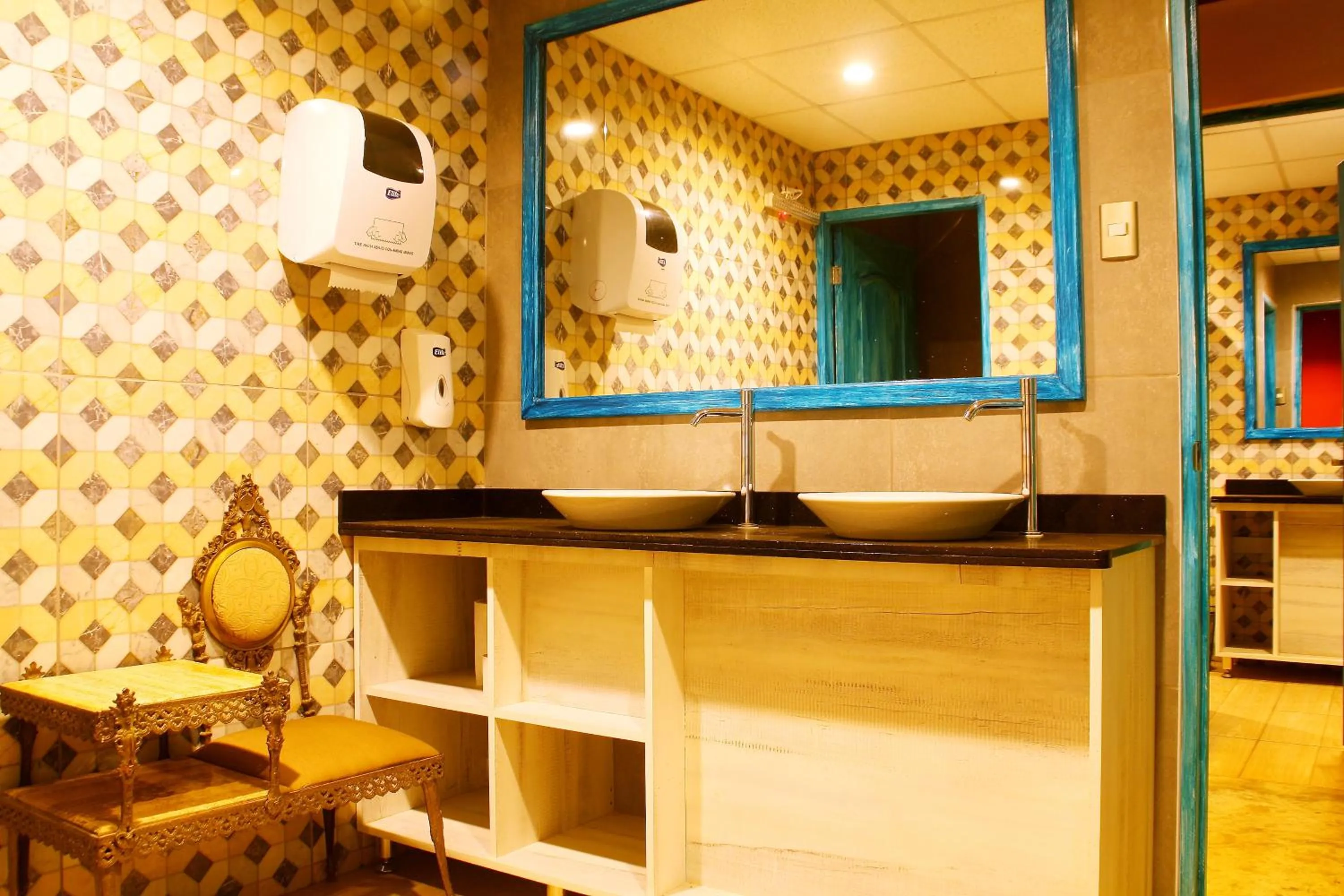 Restaurant/places to eat in Hotel Villa Jazmin